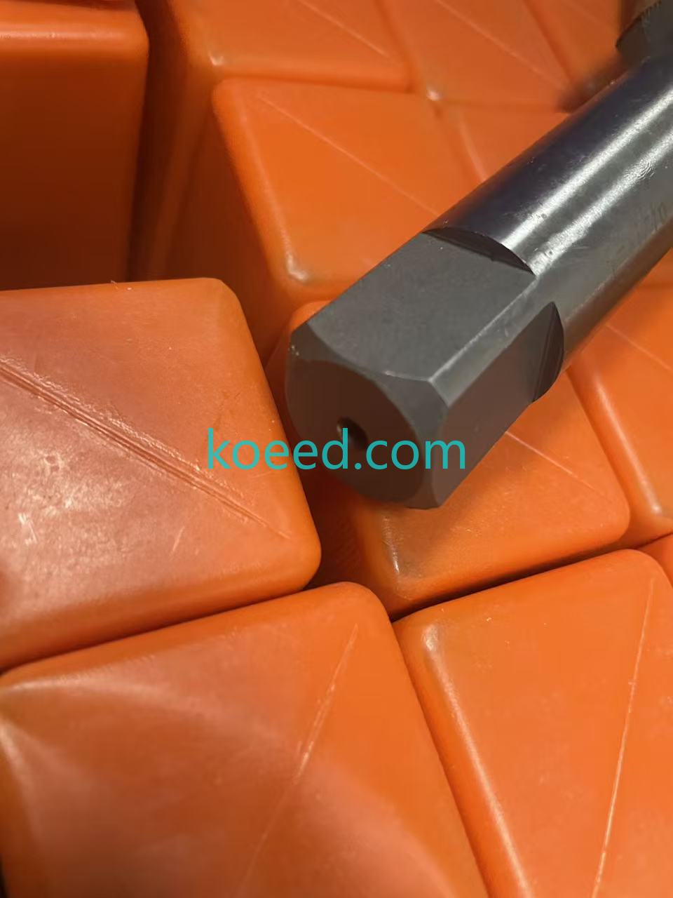 -11/16 x 12 UN Thread Measurement