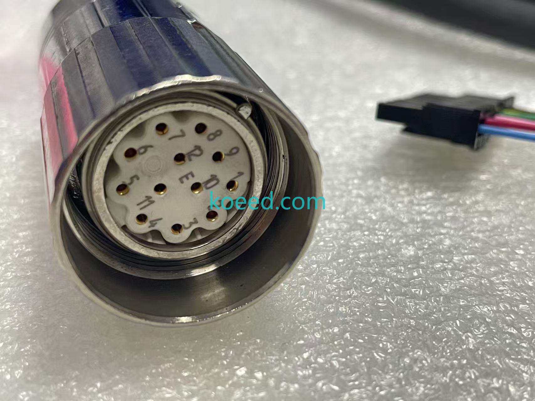 00-325-589 - Product View