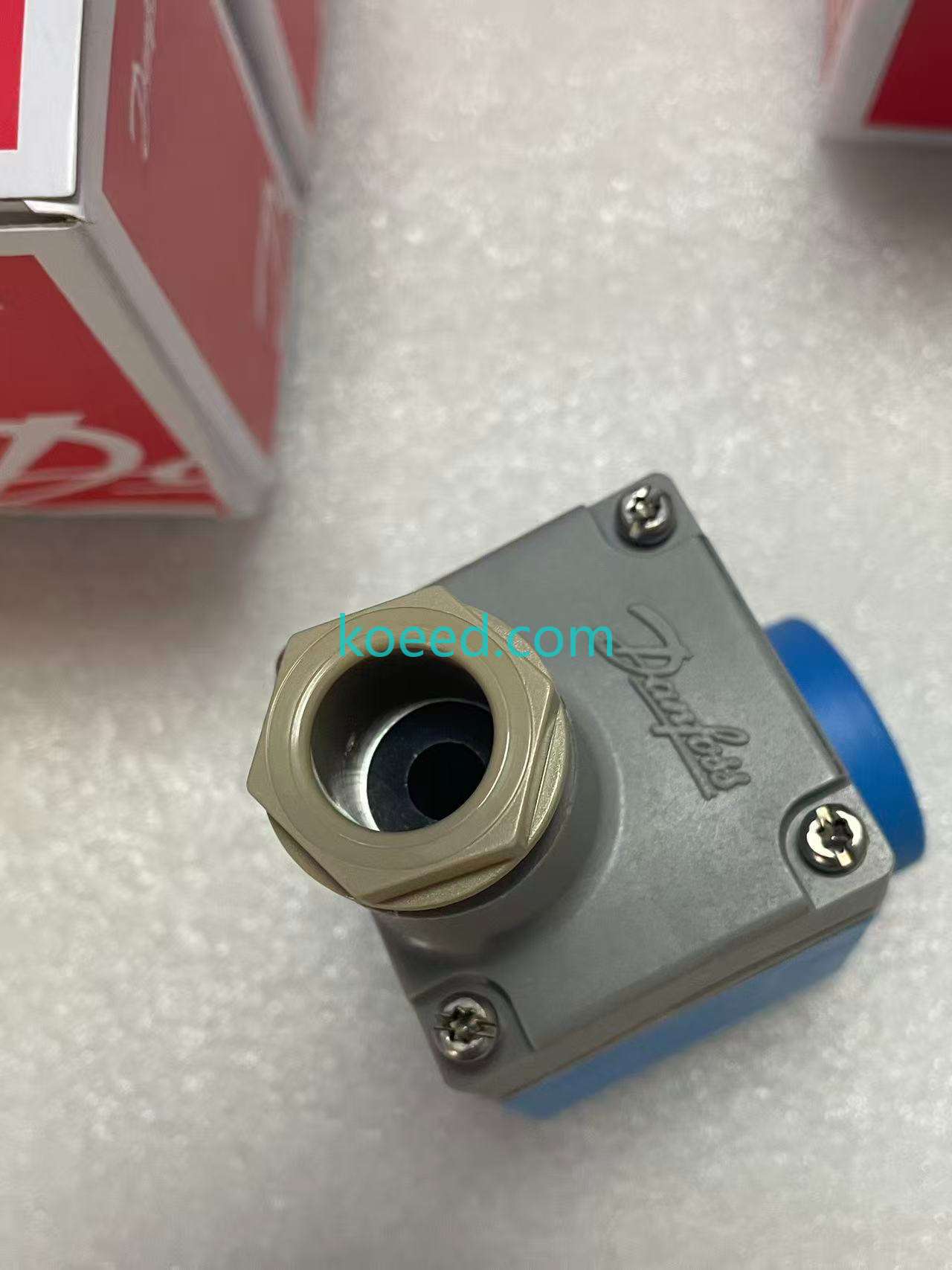 Danfoss 018F6730/018F6192 Solenoid Coil Front View