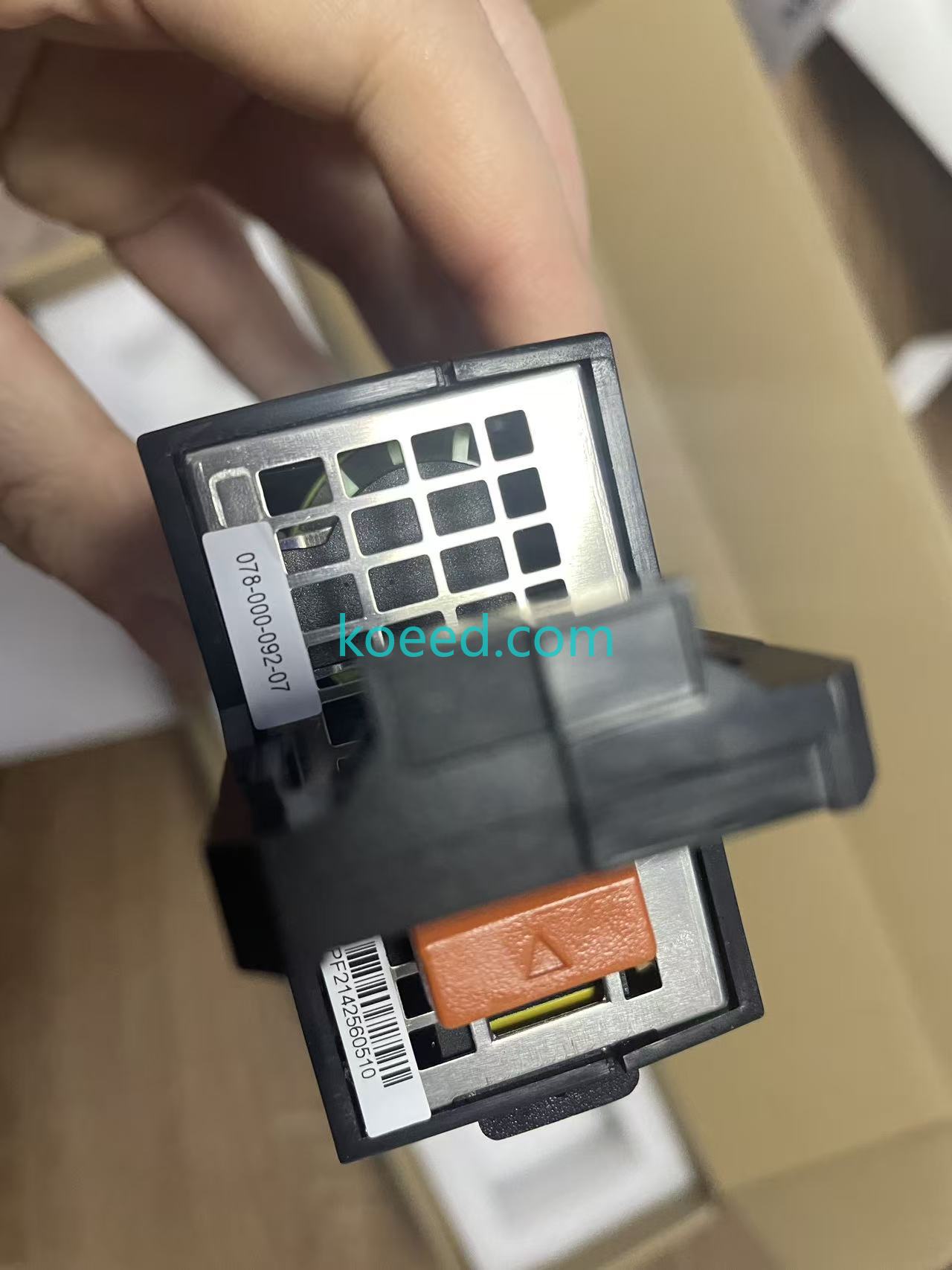 078-000-092-07 - Product View