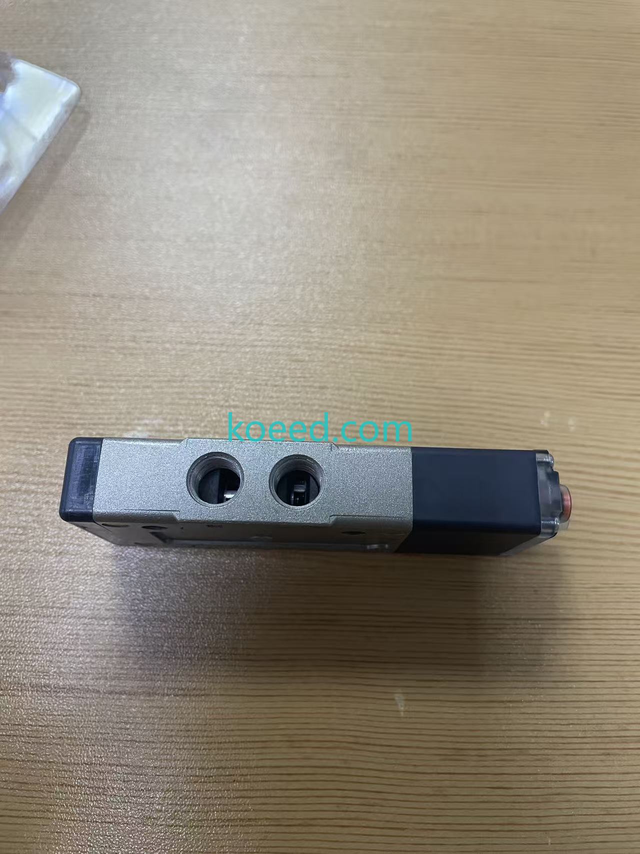 Phoenix Contact 1095802 cable front view