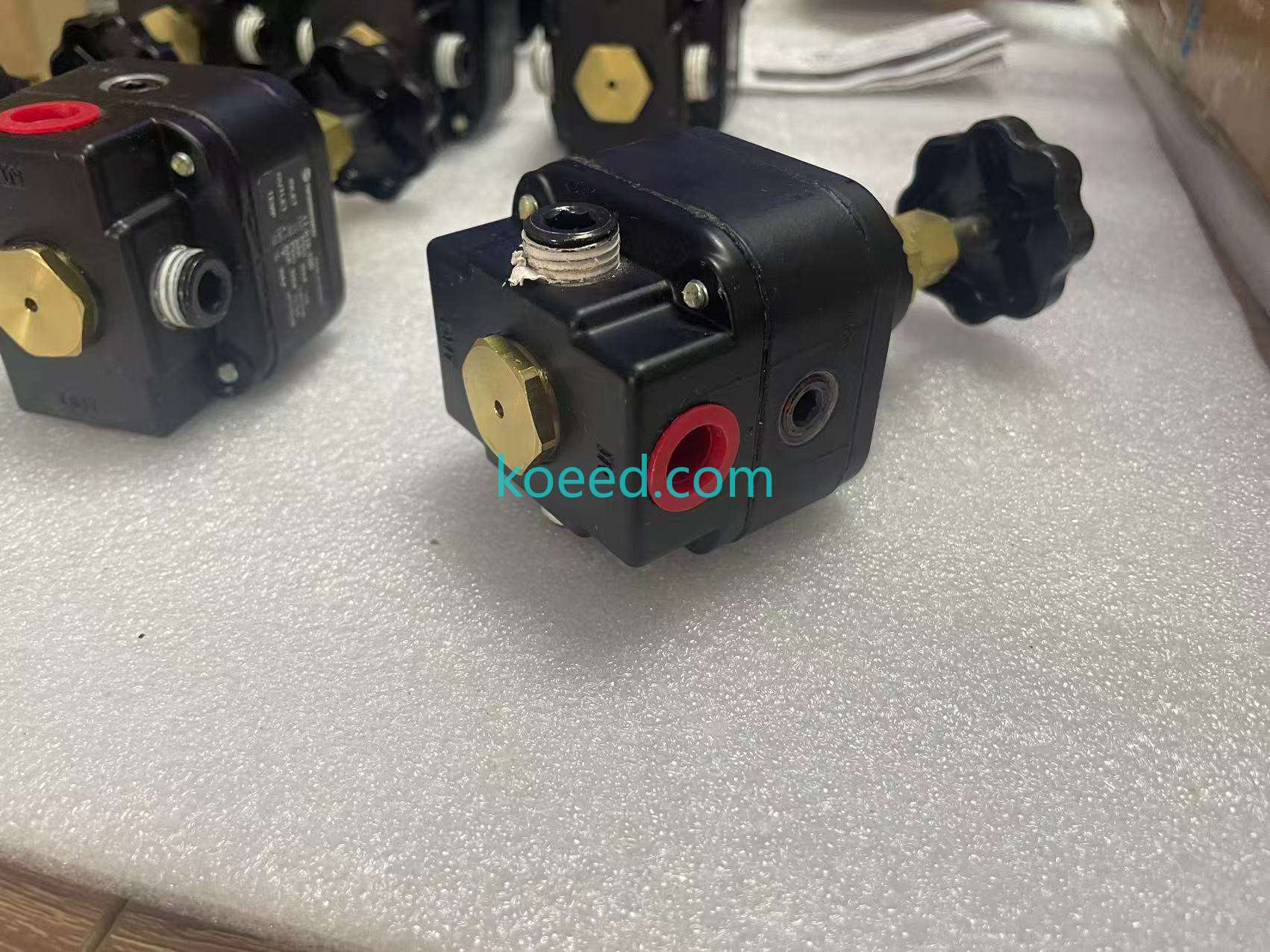 11-018-100 - Product View