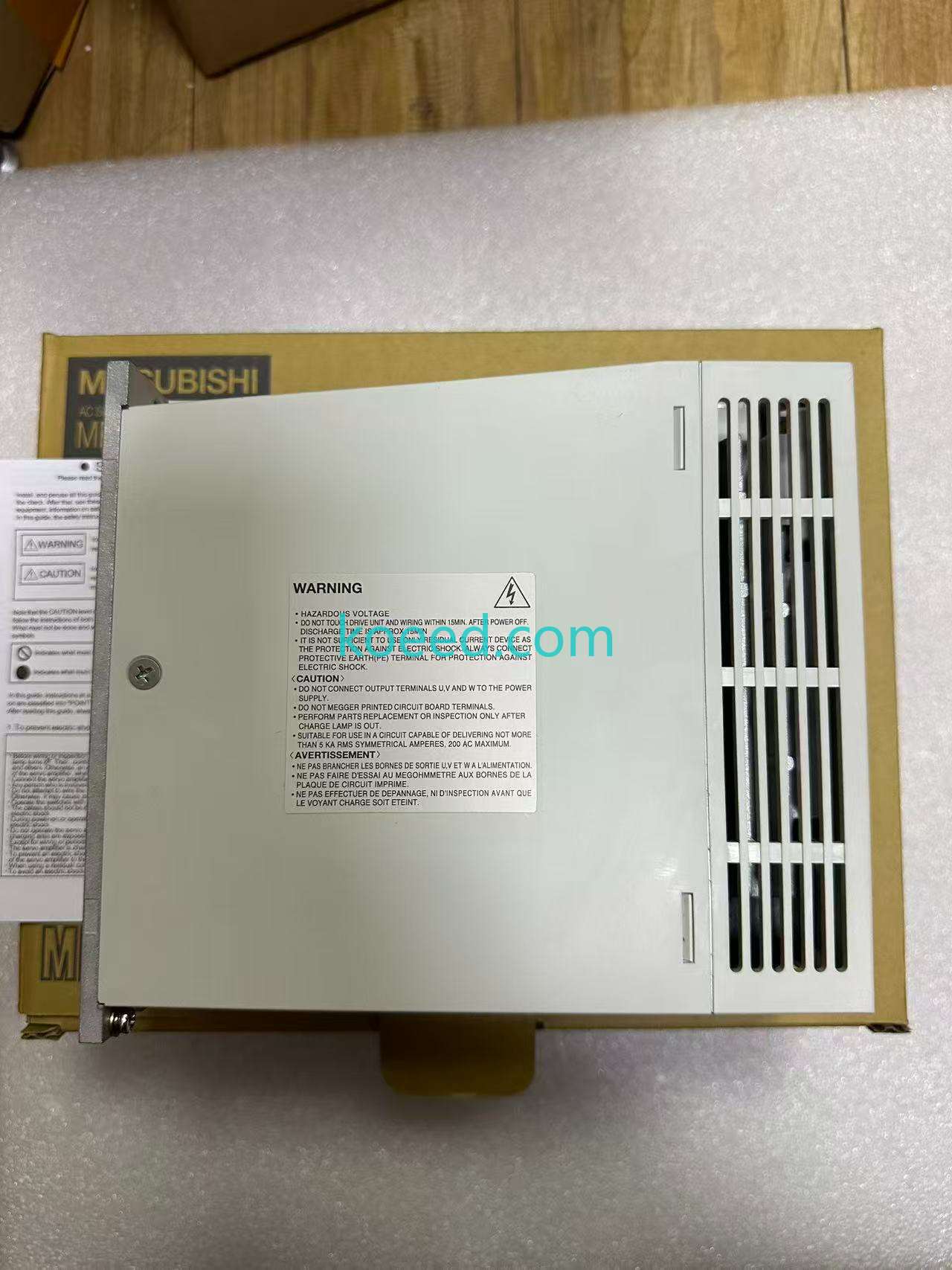 12MR-J2S-100A - Product View