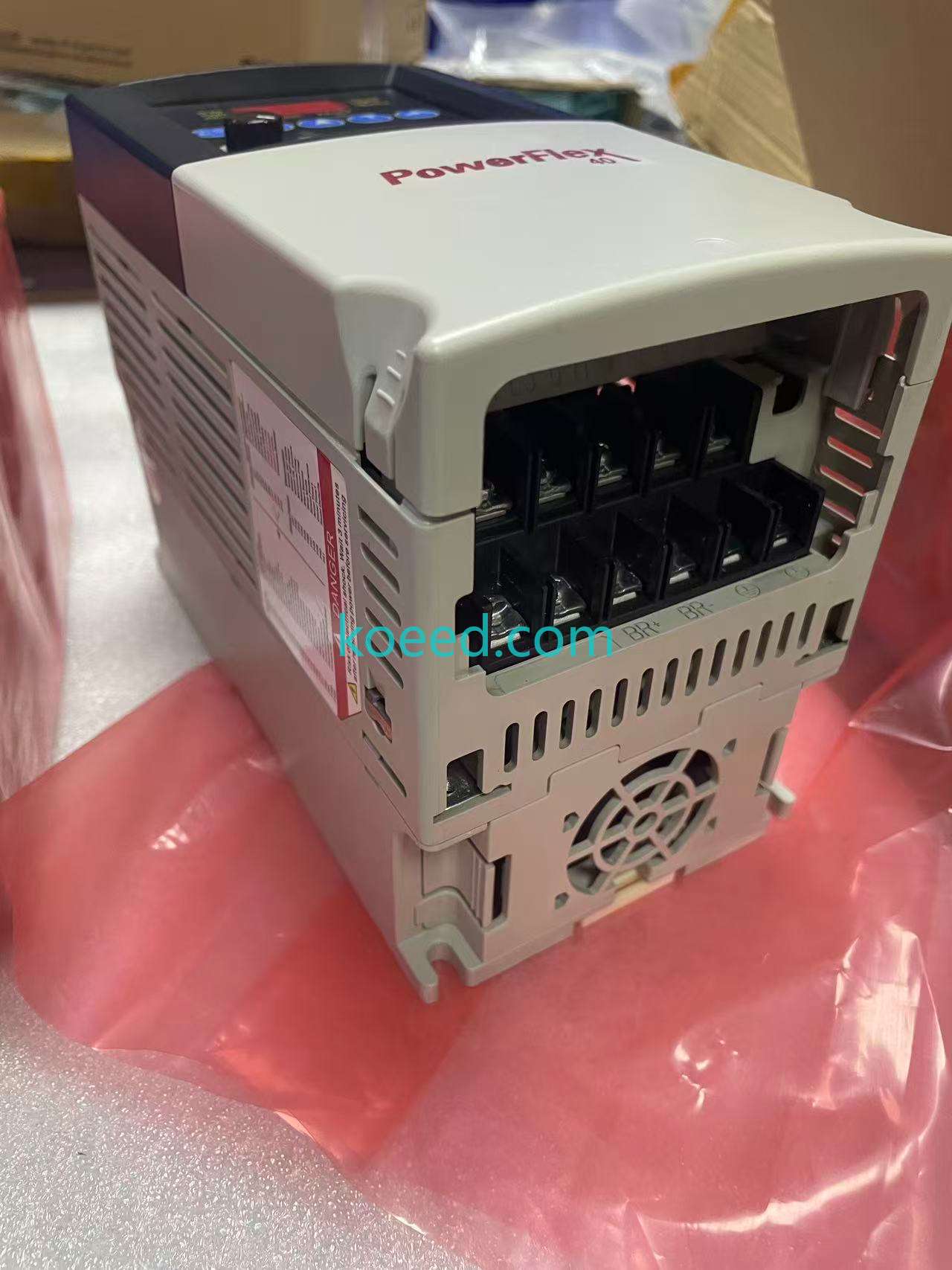 22B-D4P0N104 - Product View