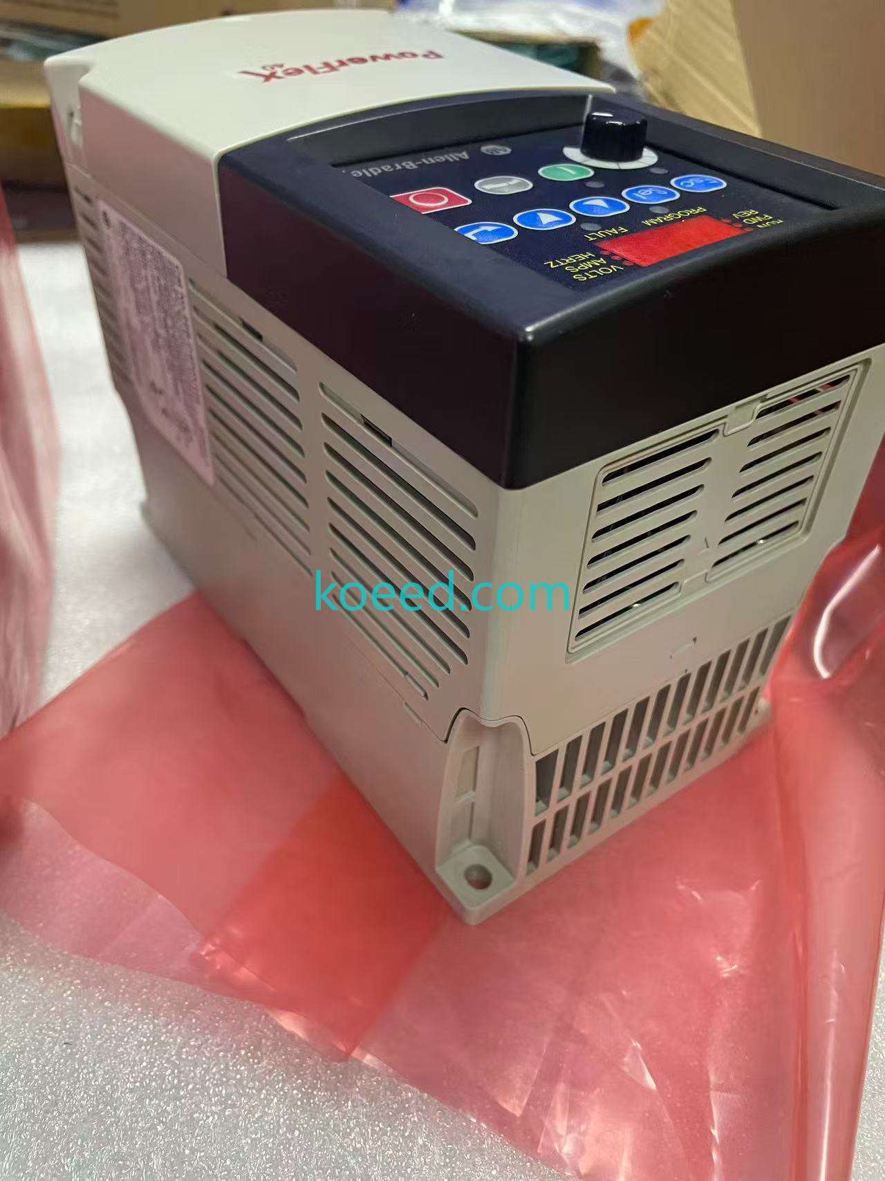 22B-D4P0N104 - Product View