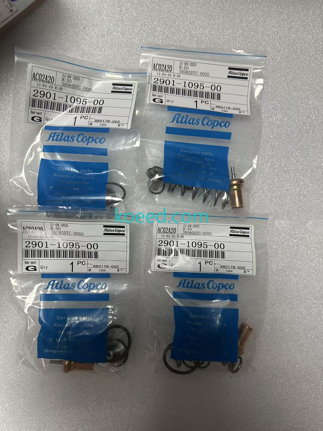 2901109500 Thermostat Kit — Internal Components