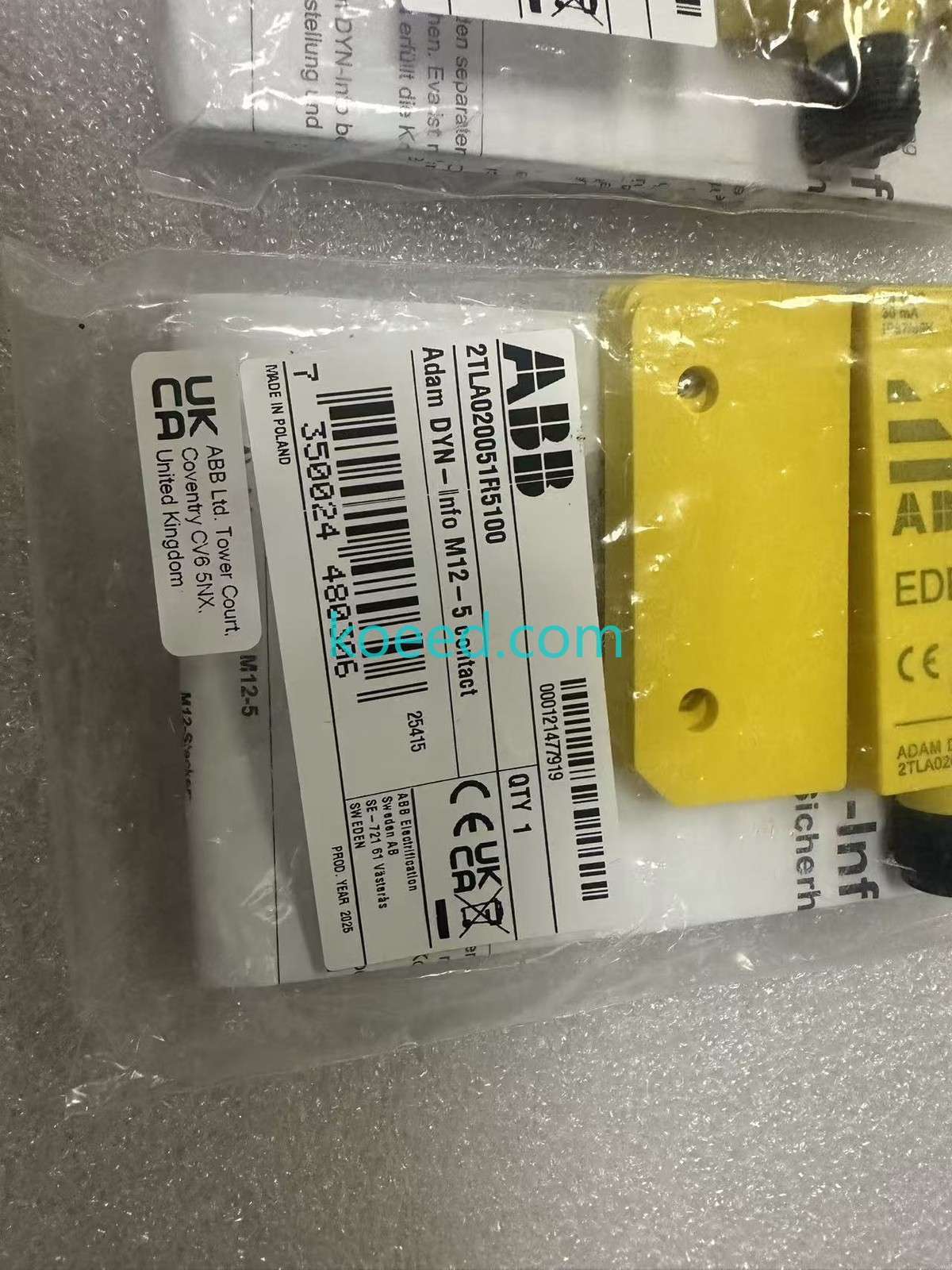 ABB 2TLA020051R5100 Safety Sensor Front View