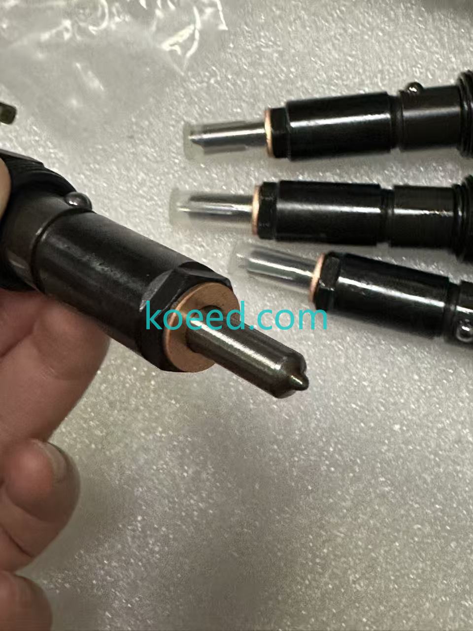 Bosch 300 Marine Injector - Body Machining Close-Up