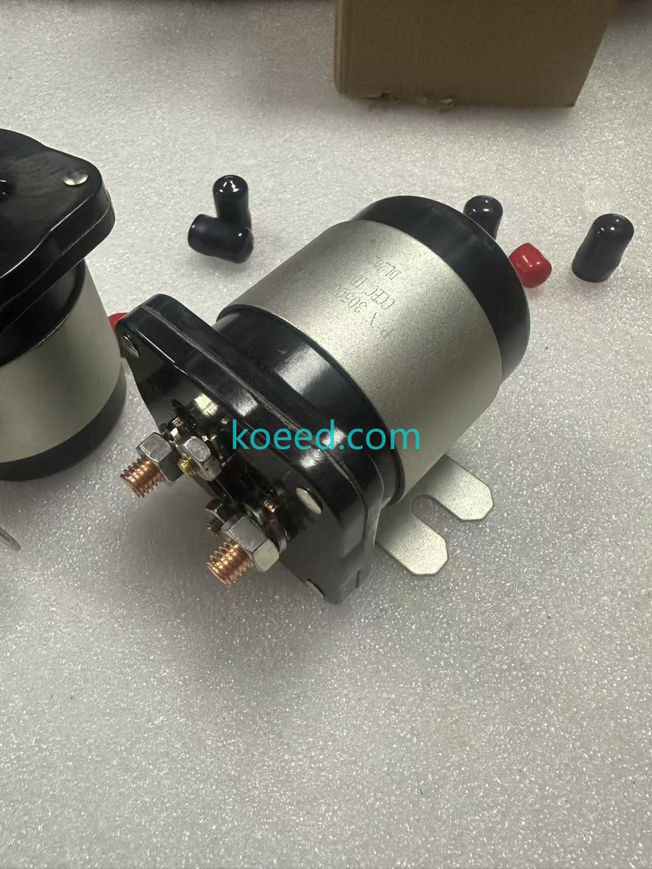 Cummins 3050692 Magnetic Switch - OEM Label View