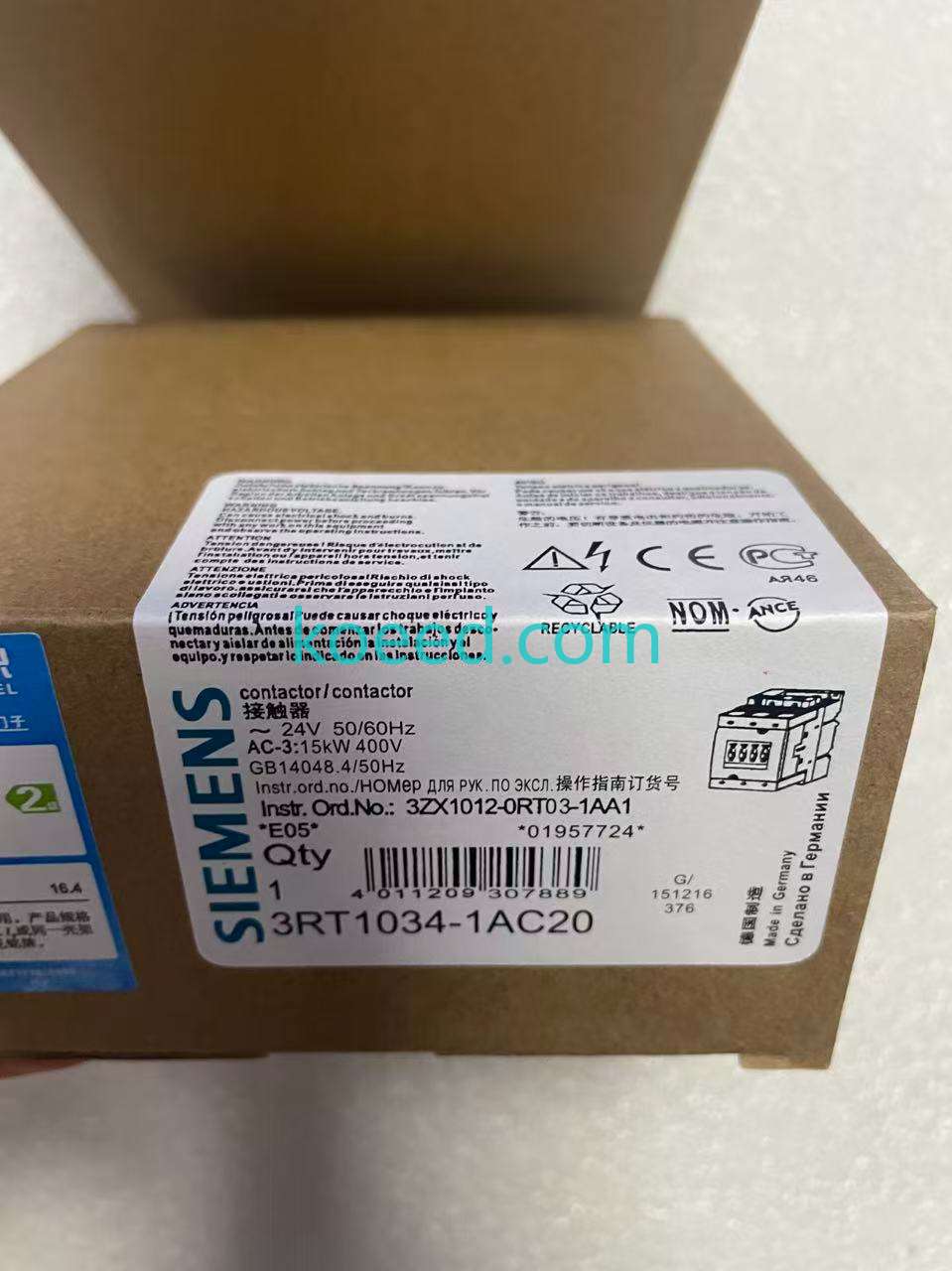 Siemens 3RT1034-1AC20 DIN Rail Mount