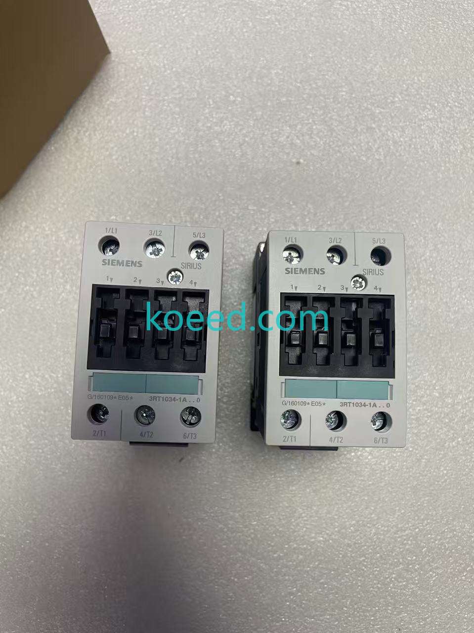 Siemens 3RT1034-1AC20 Front View