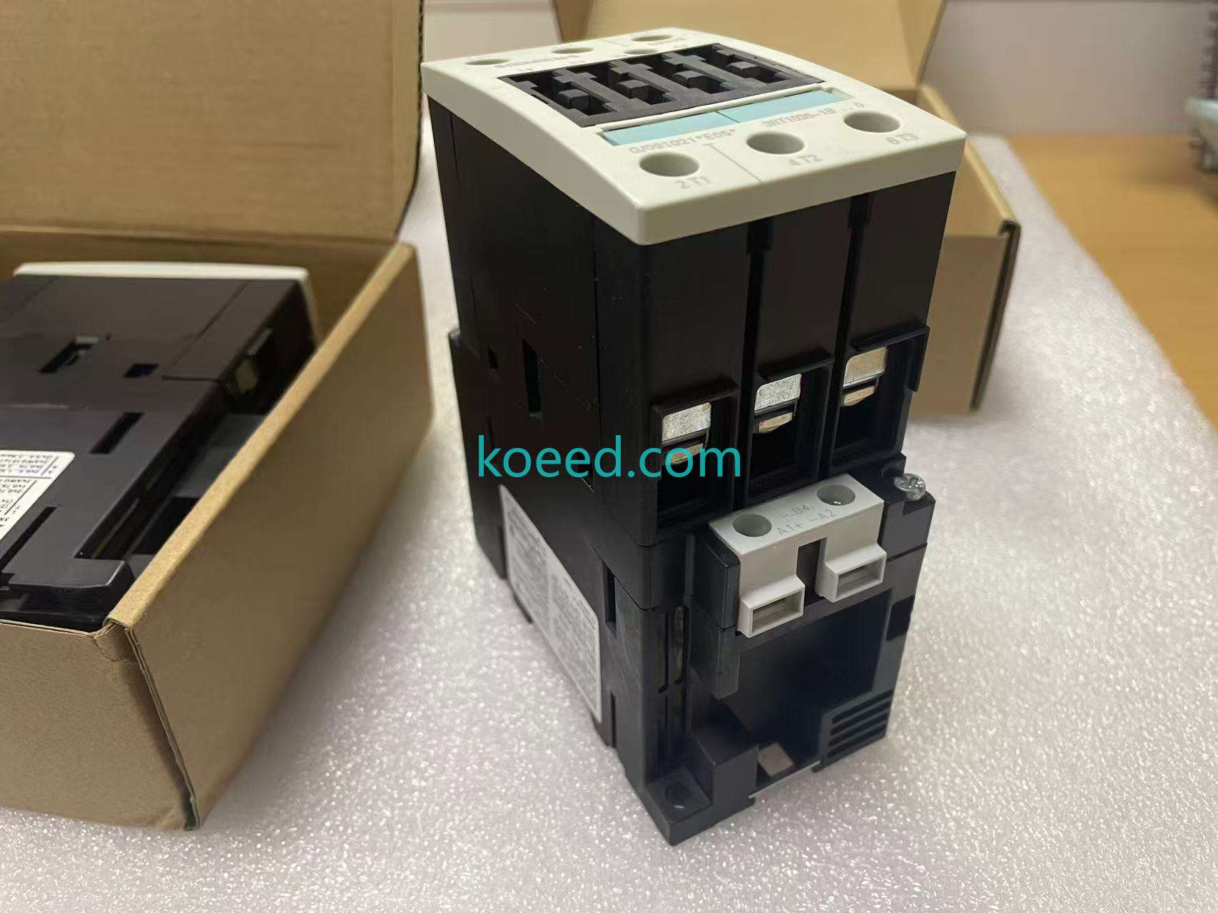 3RT1035-1BB40 - Product View