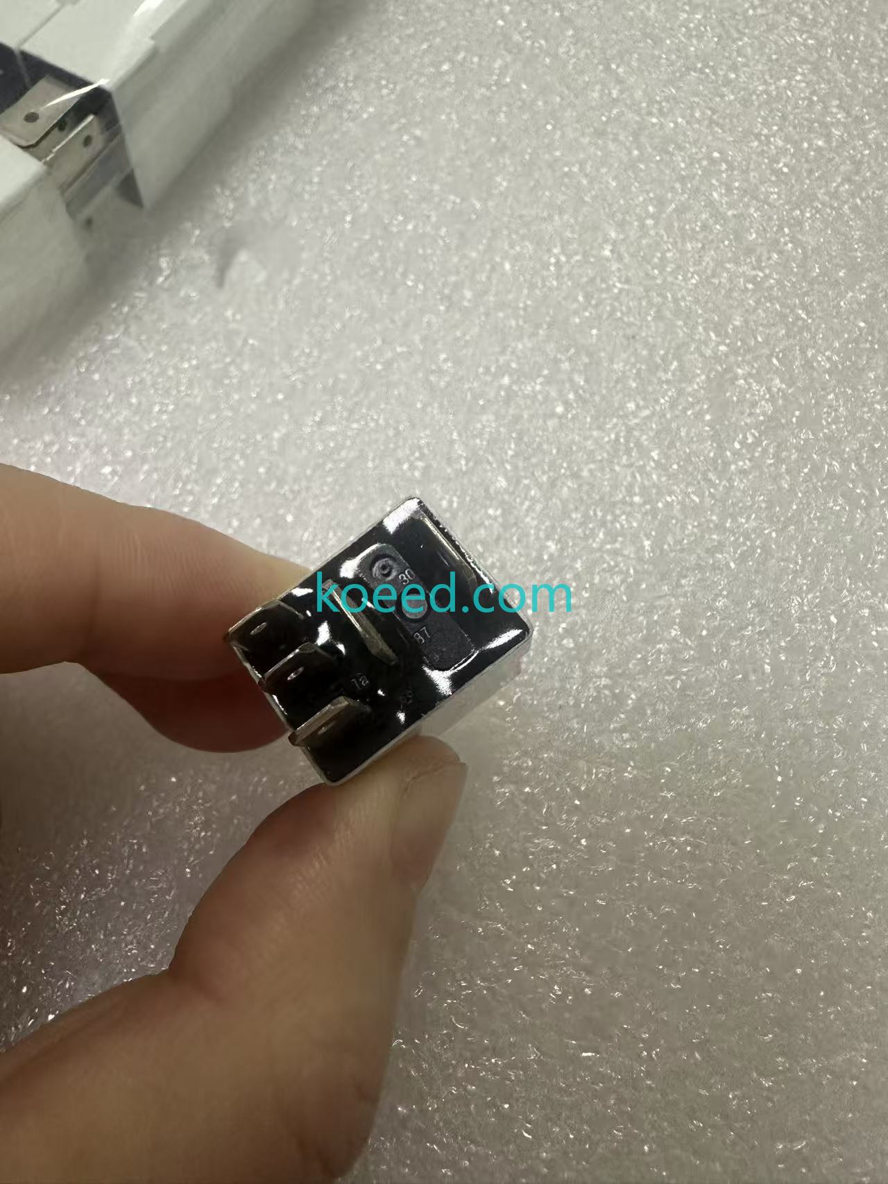 4133-S-DC12V-C-R-ZZ - Koeed Fashion View