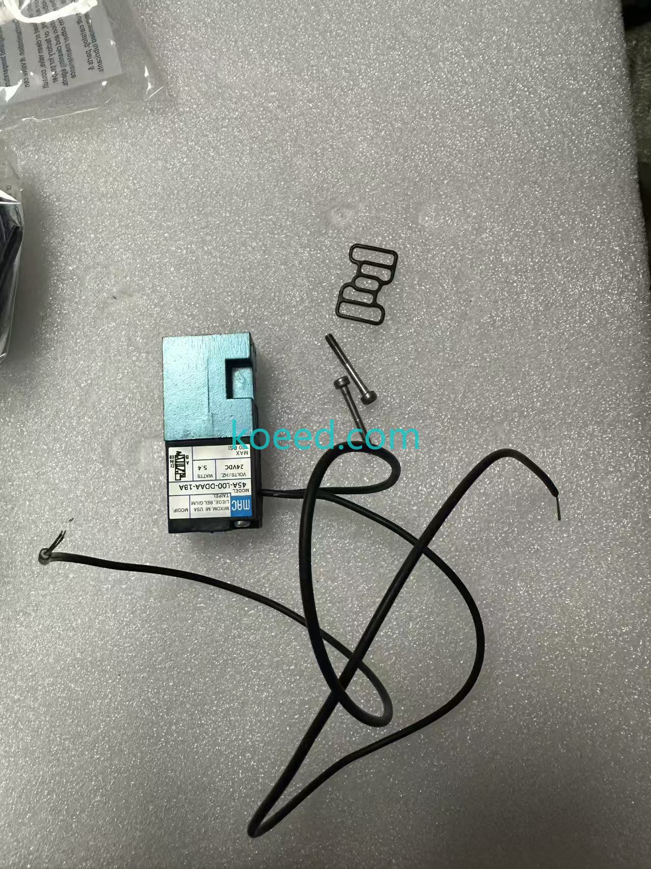 MAC 45A-L00-DDAA-1BA Solenoid Valve - Front View