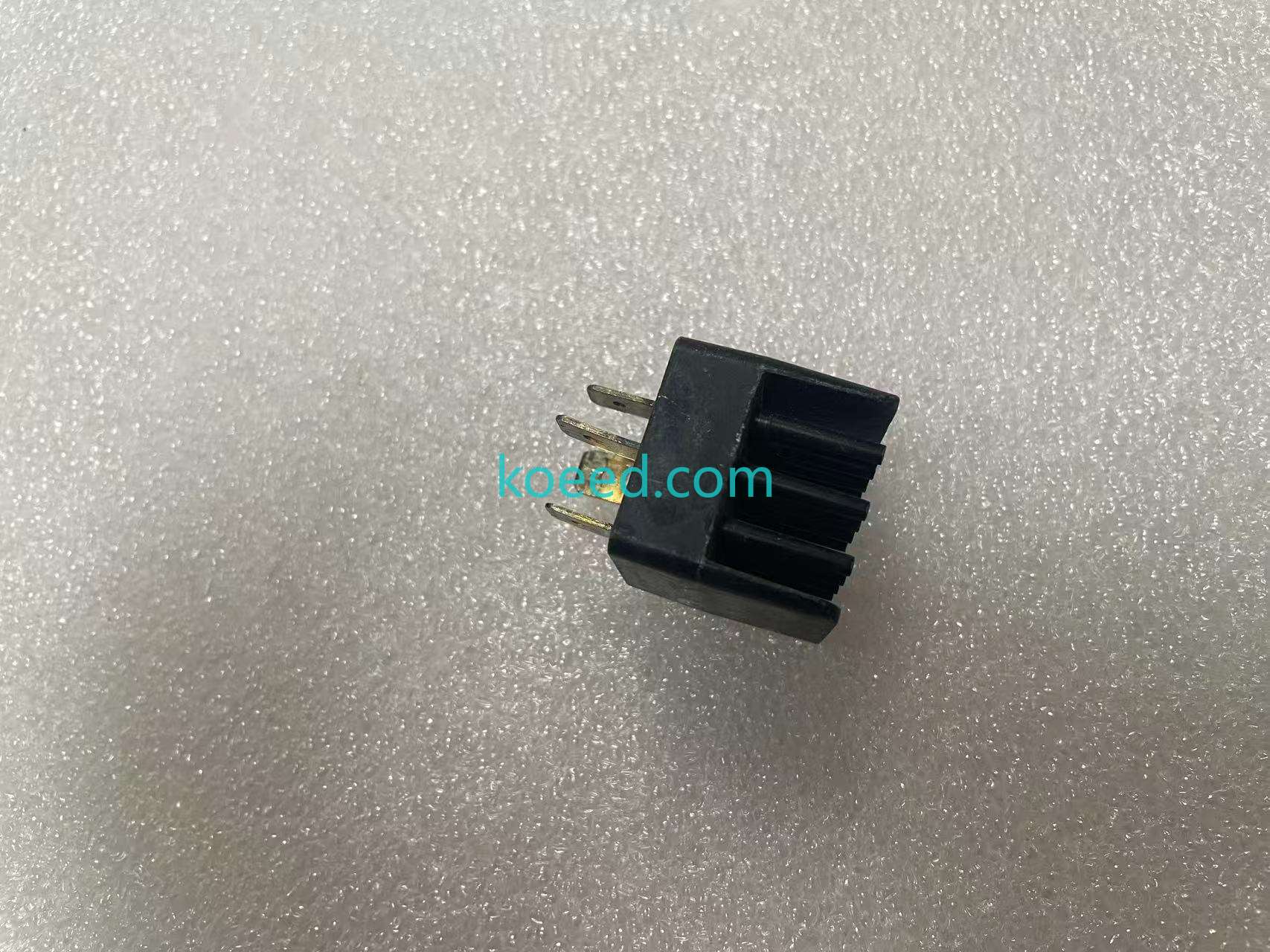 4RA931773-98 - Product View