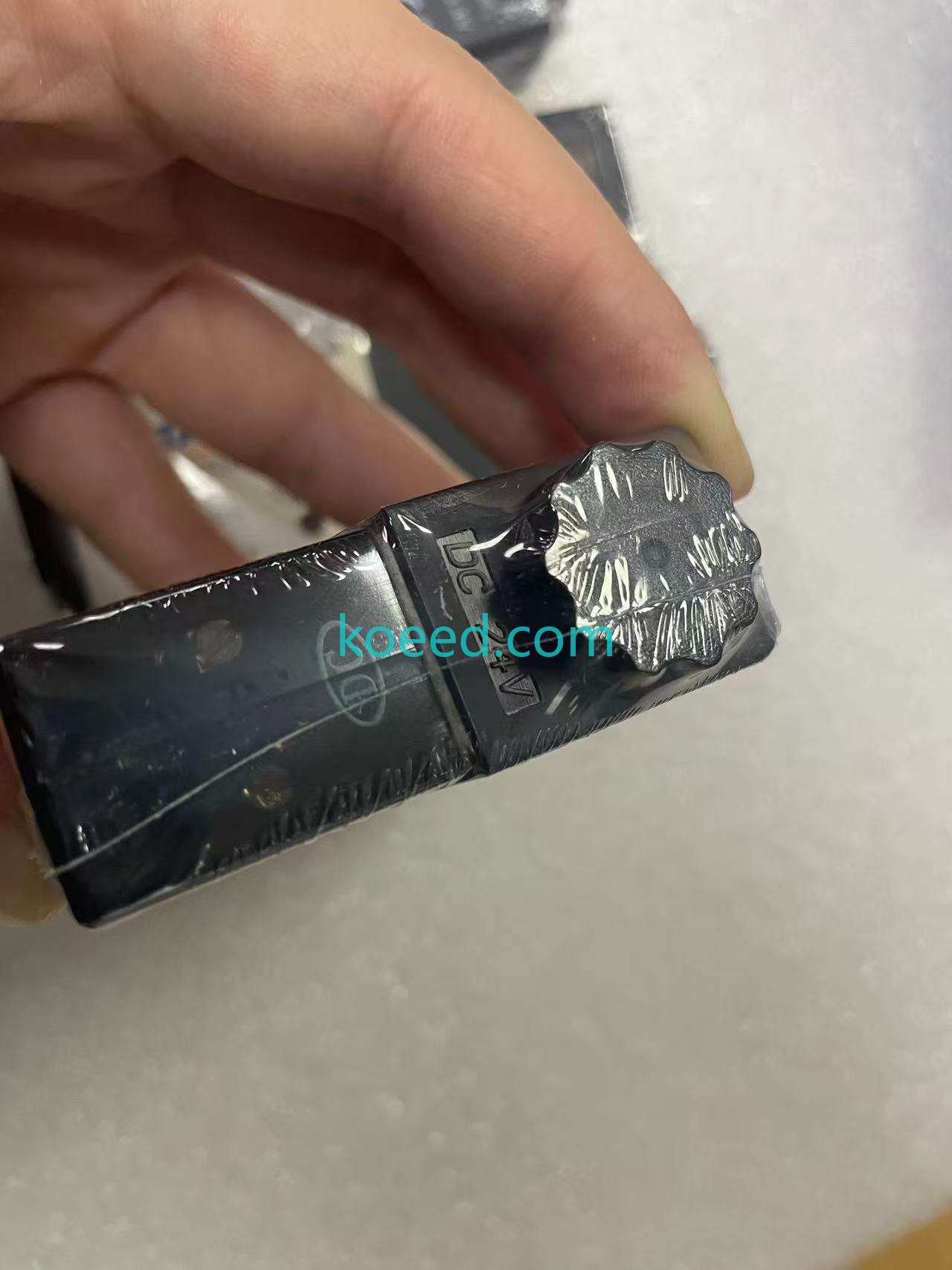 4V210-06 - Product View