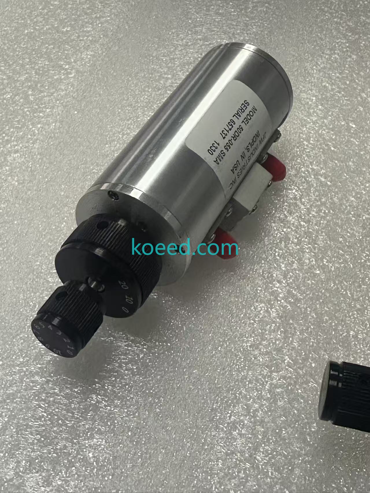 50DR-055 - Angle View Showing SMA Connectors