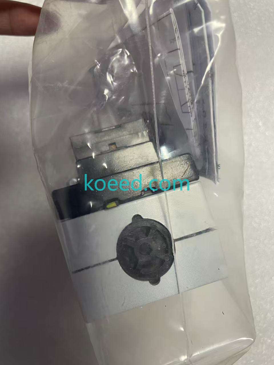 5812180000 - Product View