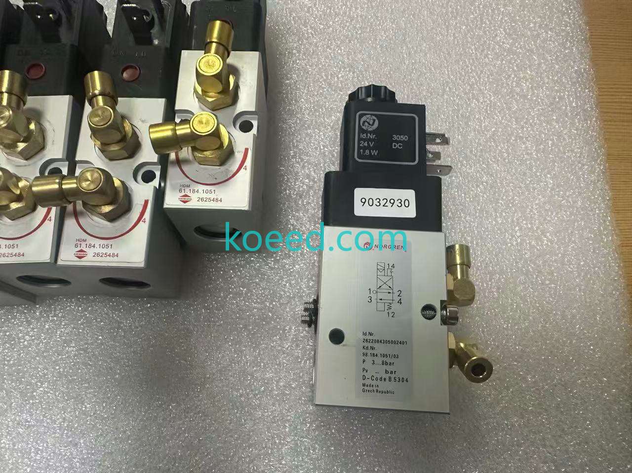 Heidelberg 61.184.1051 Solenoid Valve Side View