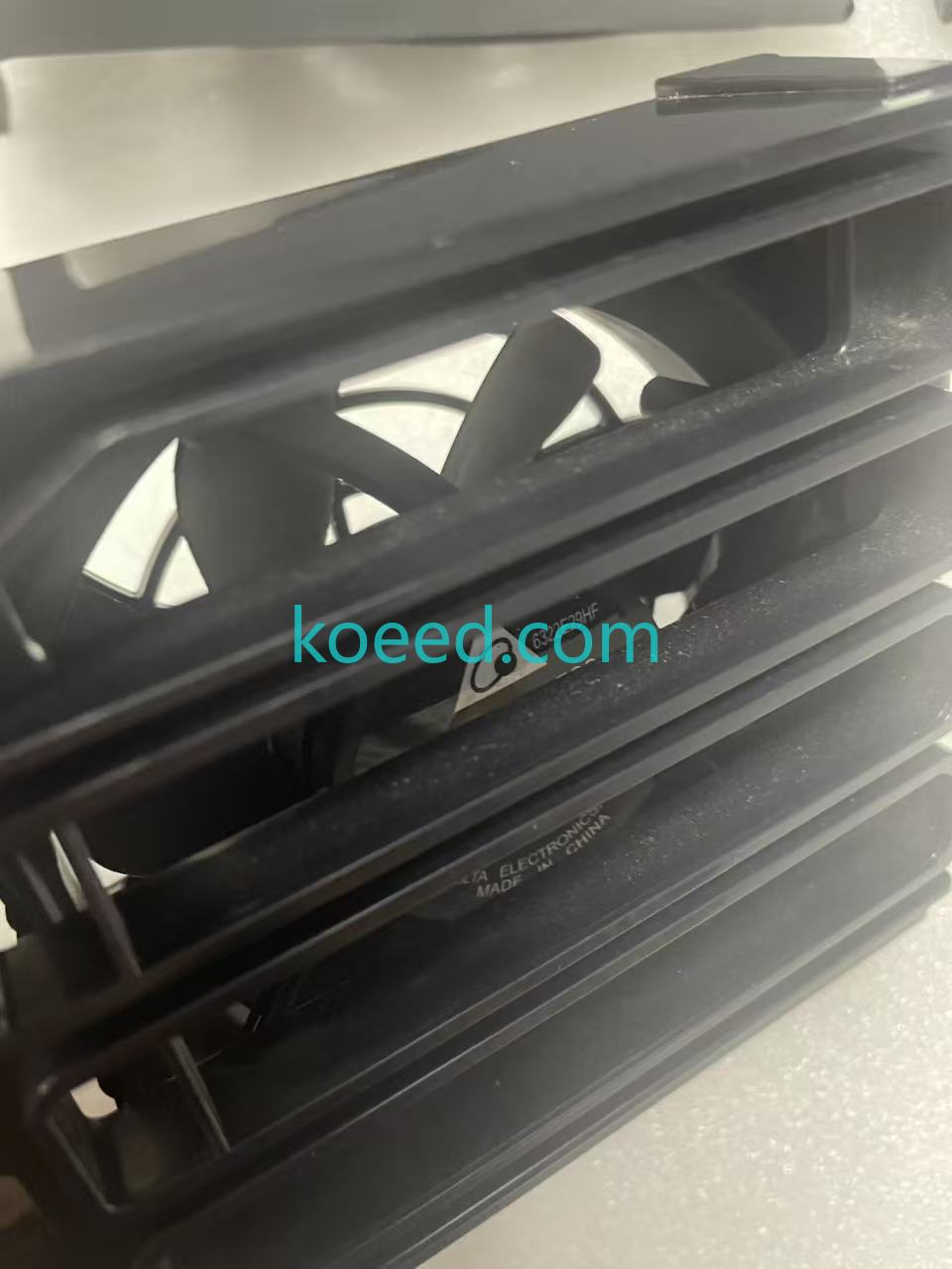 647113-001 - Koeed Fashion View
