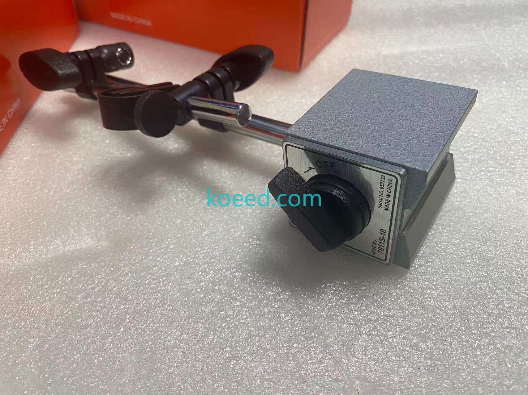 Mitutoyo 7011S-10 Side View