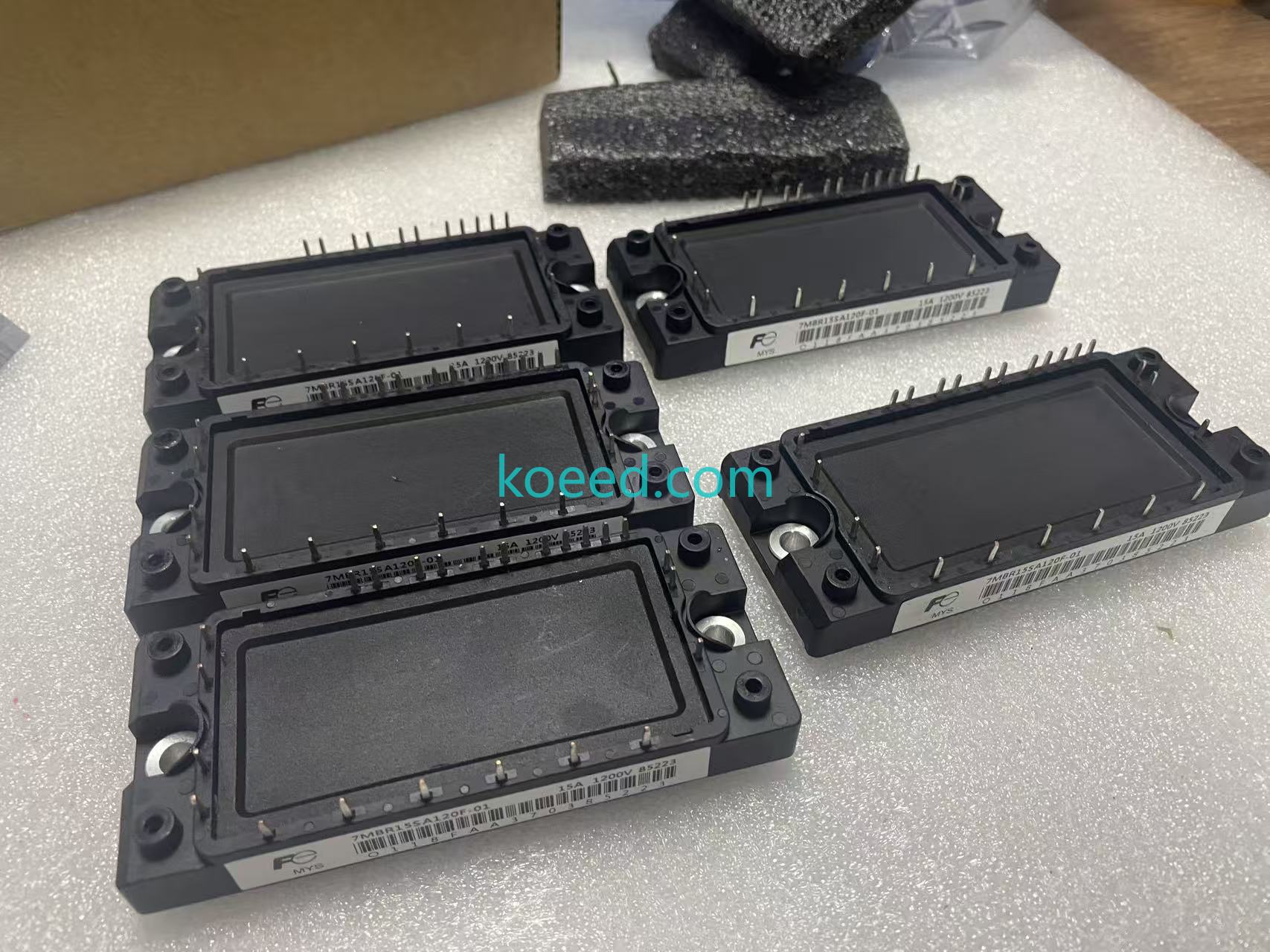 7MBR15SA120F-01 - Koeed Fashion View