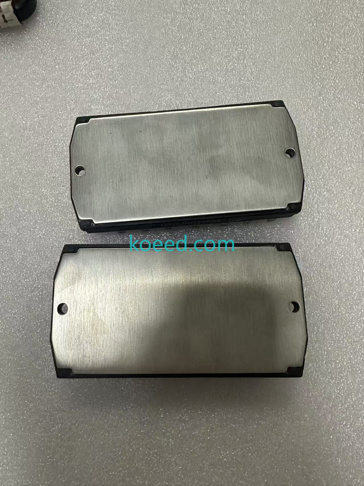 7MBR30NF060 - Koeed Fashion View