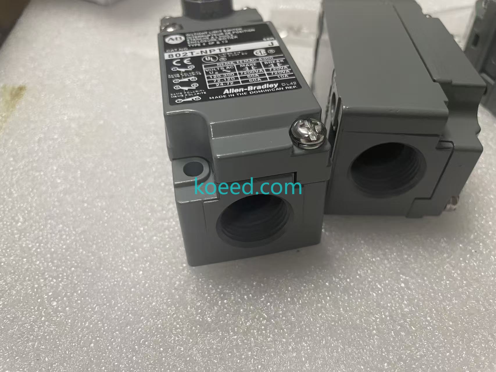 Allen-Bradley 802T-NPTP limit switch nameplate and catalogue marking
