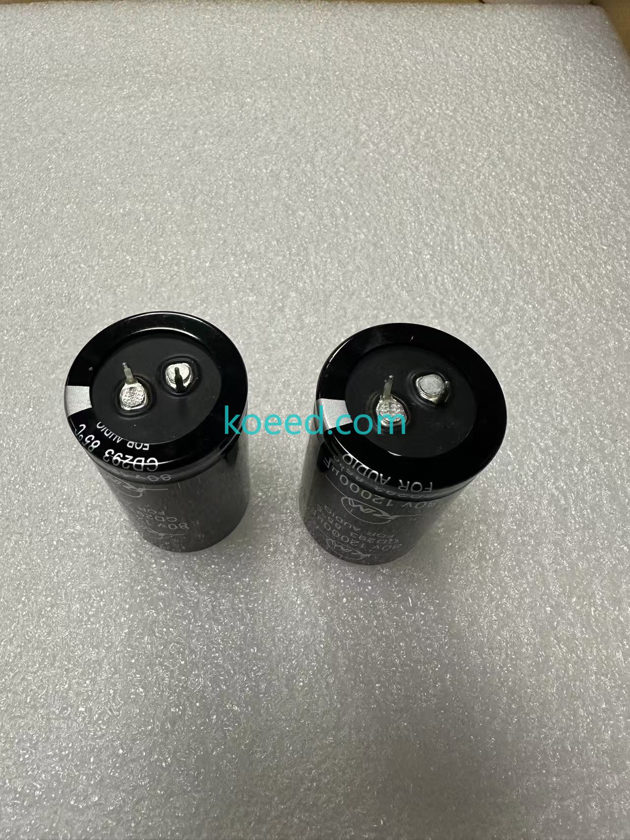 80V12000UF - Koeed Fashion View