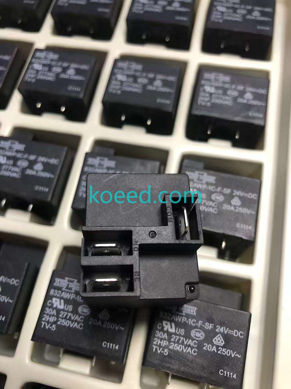 832AWP-1C-F-SF - Koeed Fashion View