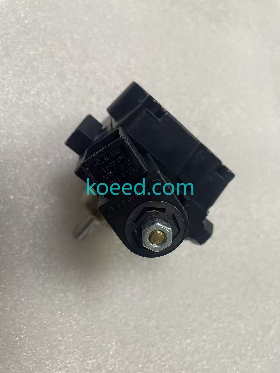 Suntec 871-T80 Solenoid Coil Front View