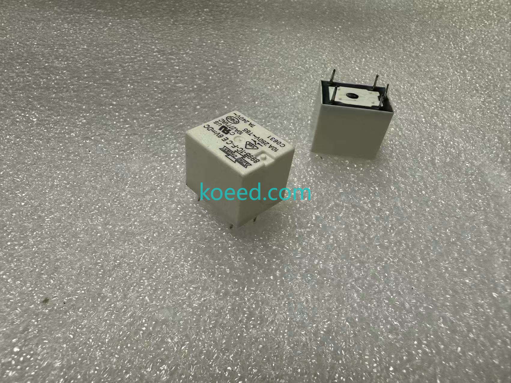 Song Chuan 899B-1C-F-C E Relay Top View