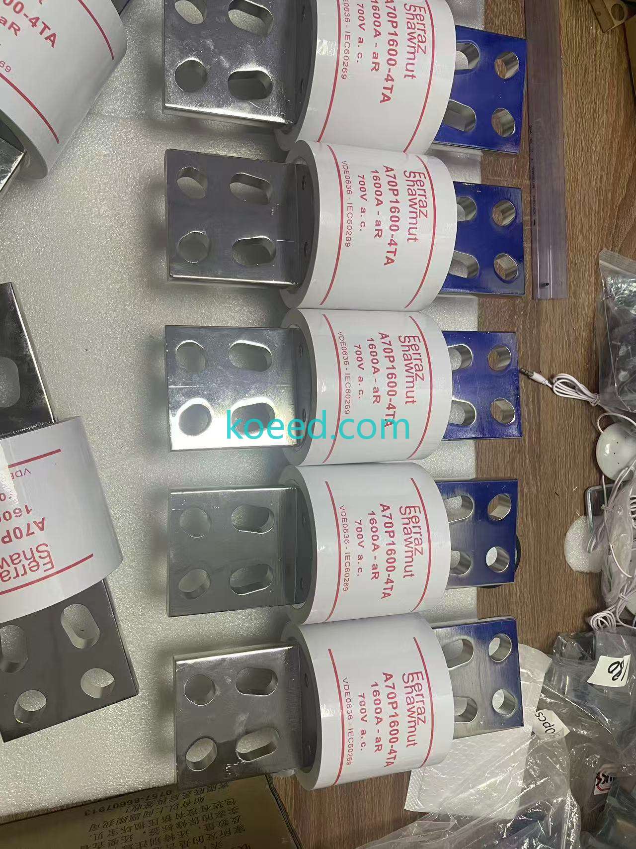 A70P1600-4TA Fuse Indicator