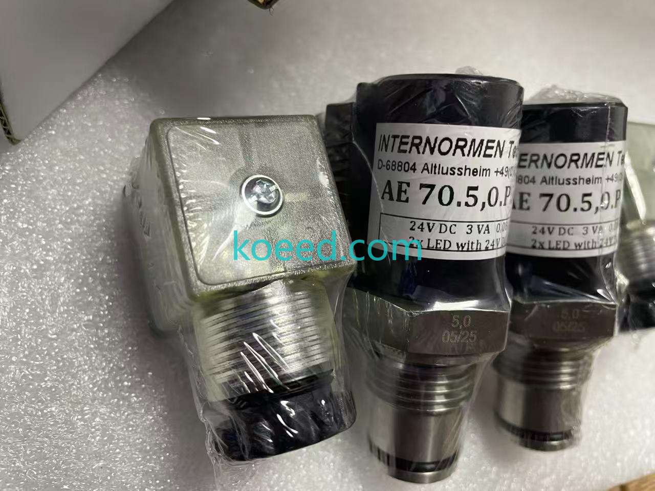 AE70.5,0.P.-.VA. - Product View