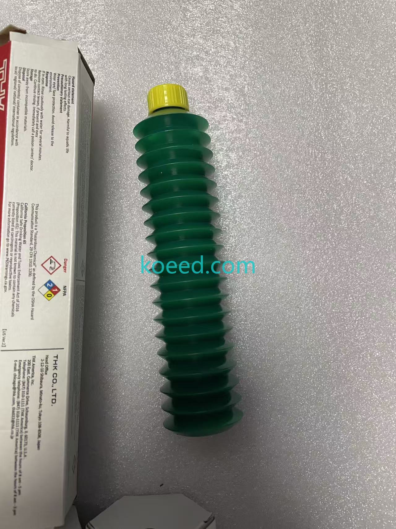 THK AFB-LF Grease packaging and tube design