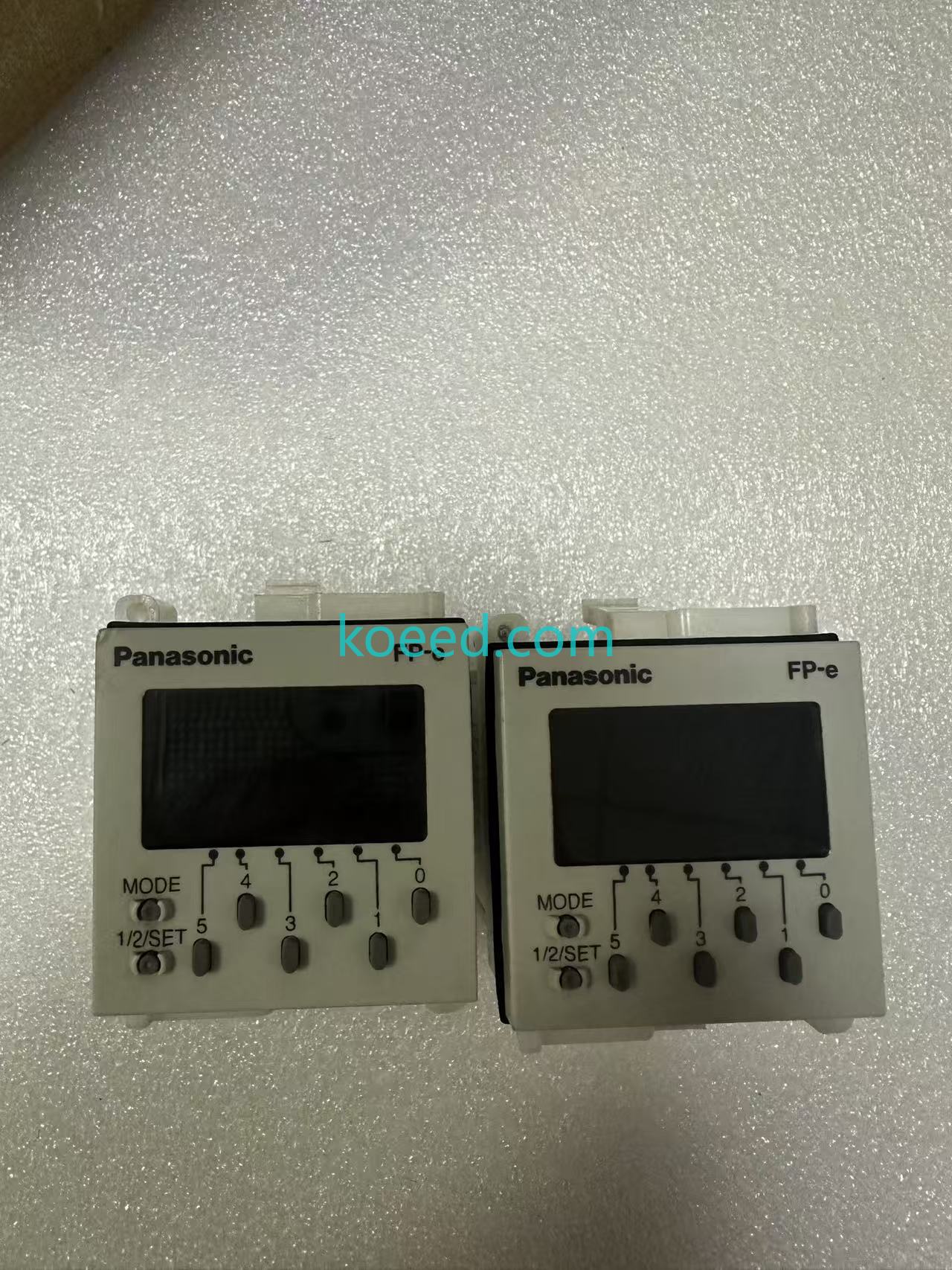 Panasonic AFPE224300 FP-e PLC – Side Profile