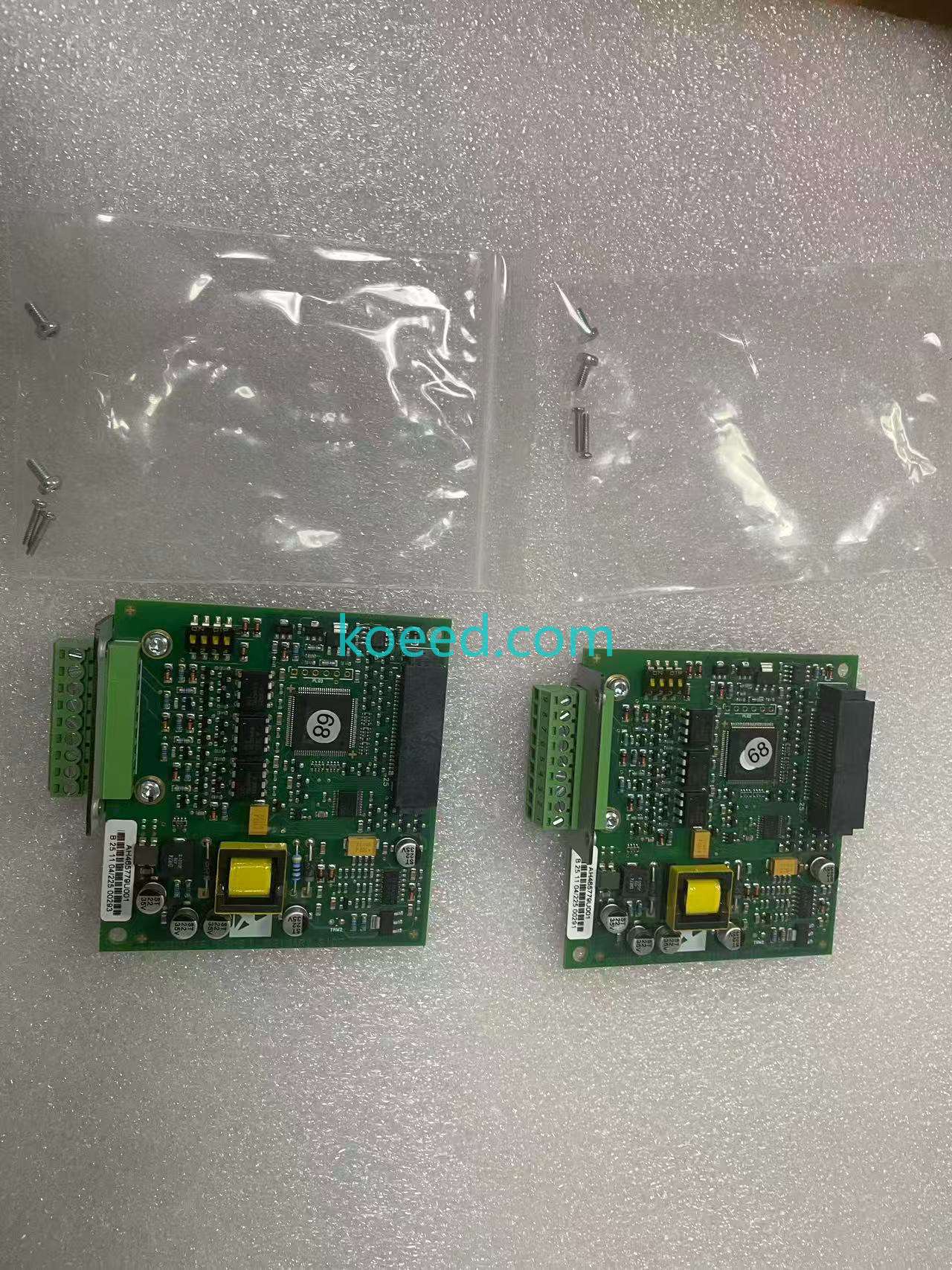 AH465779U001 - Product View