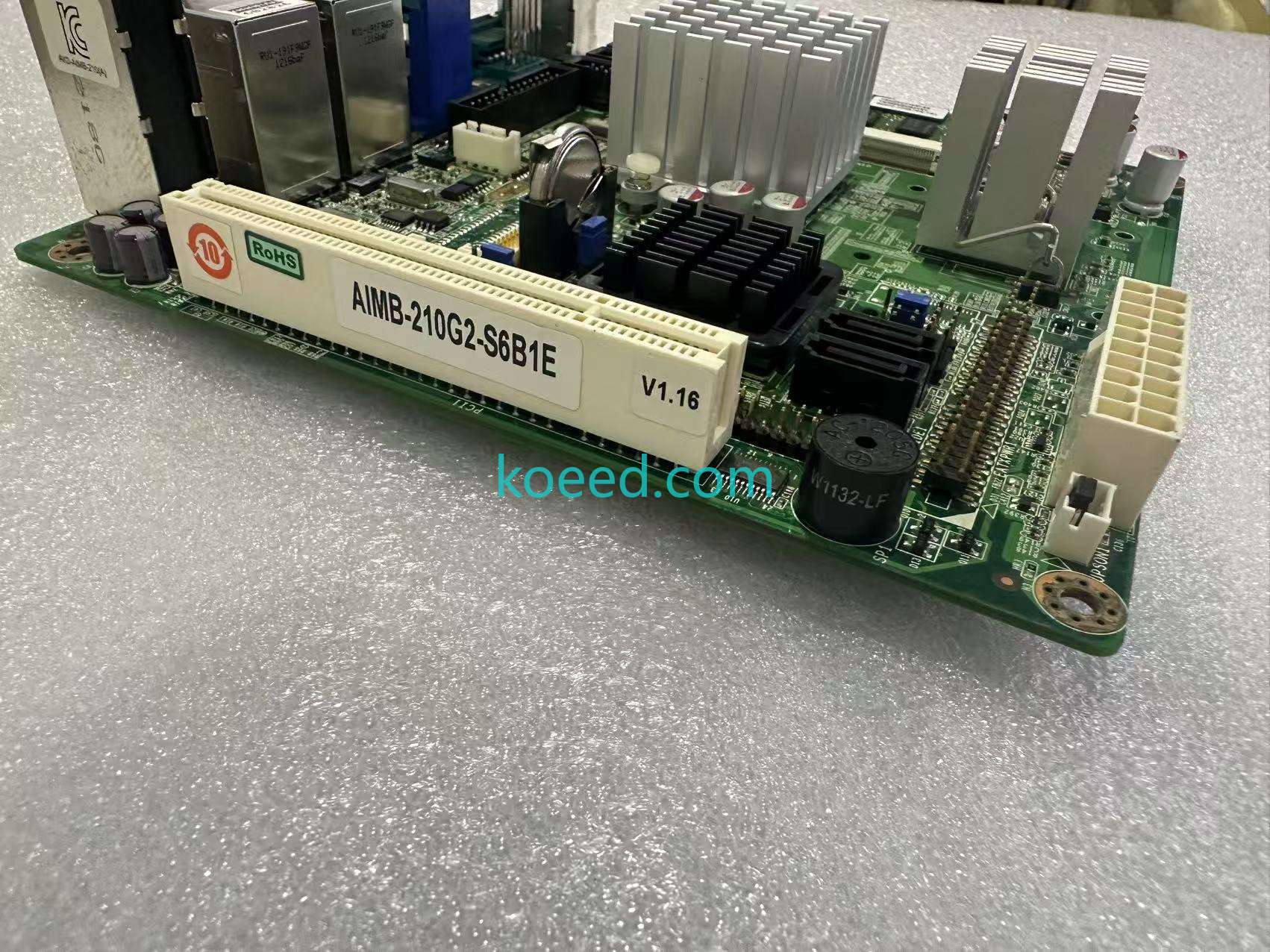 AIMB-210G2-S6B1E Expansion Slots