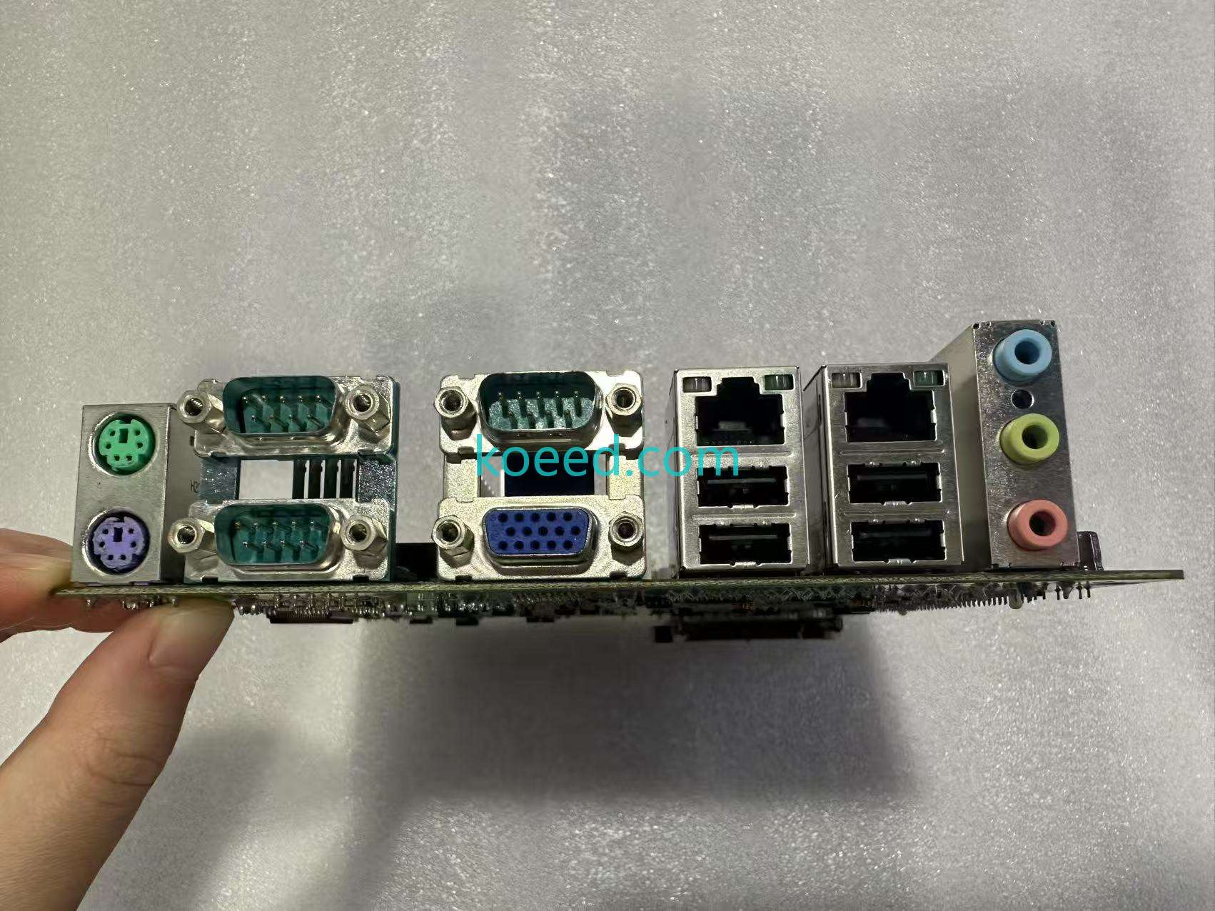 AIMB-210G2-S6B1E Memory Socket