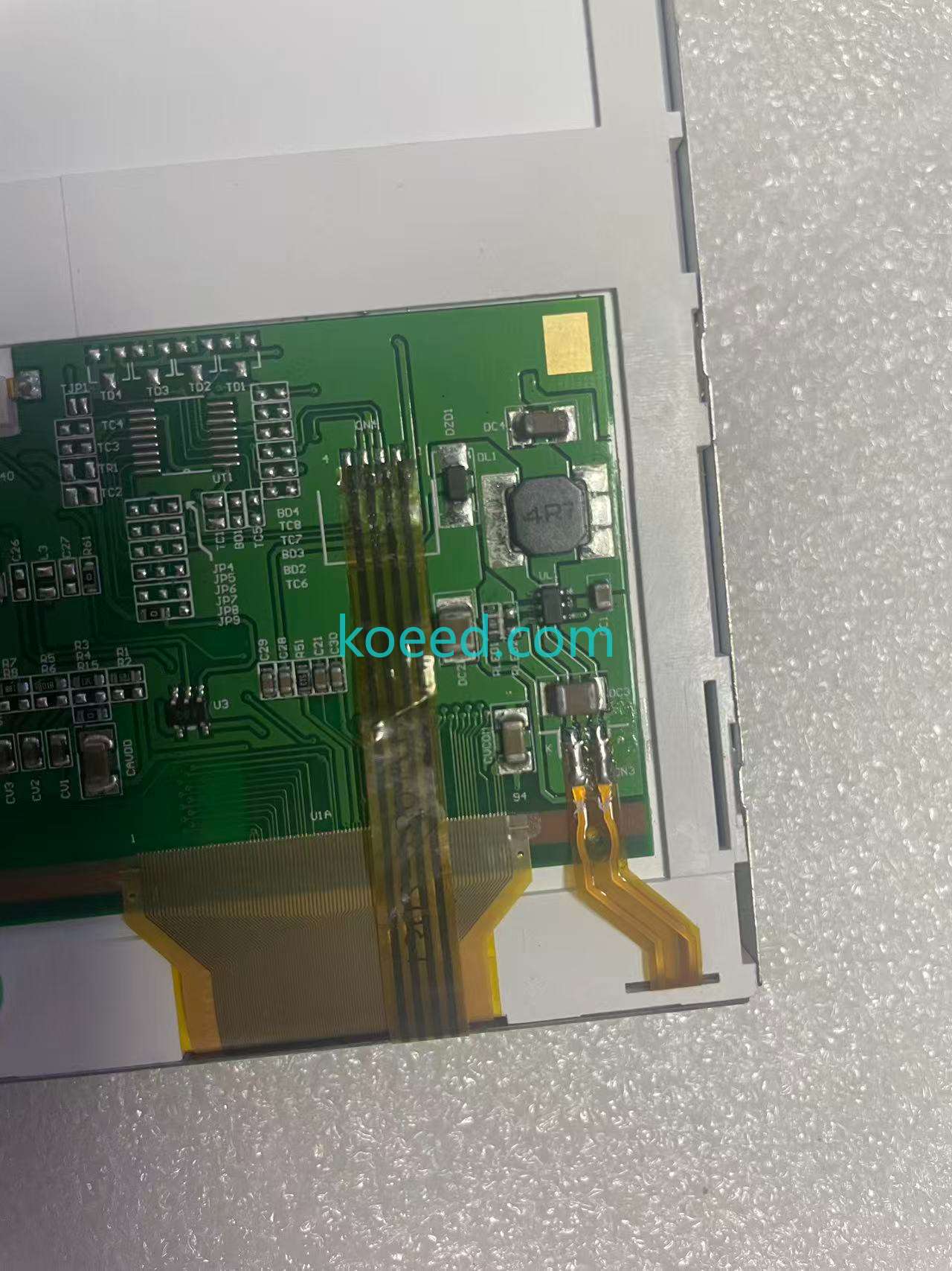 AMPIRE AM640480G2TNQW01H Circuit Details