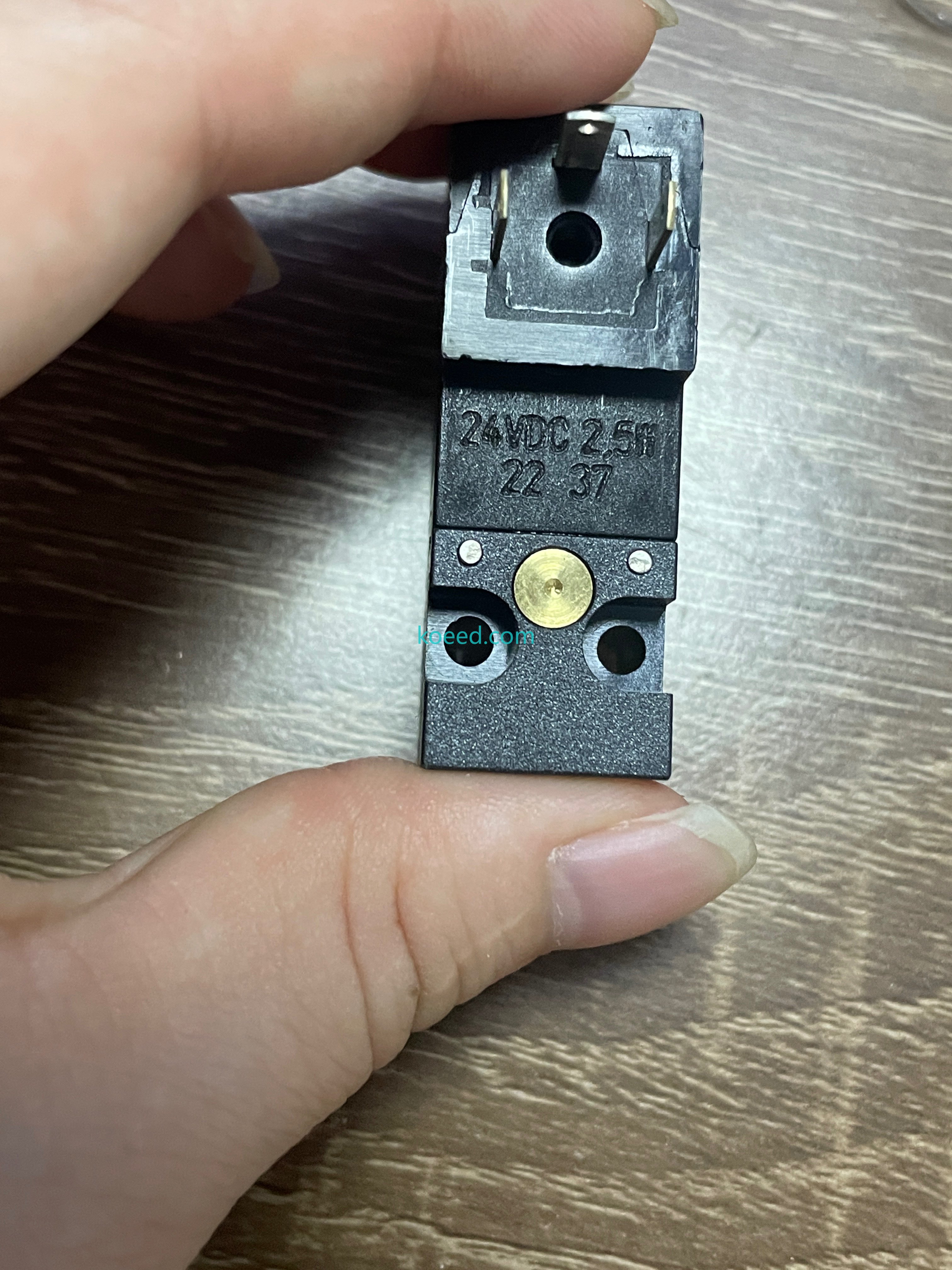 AMISCO Pilot Valve Internal Components