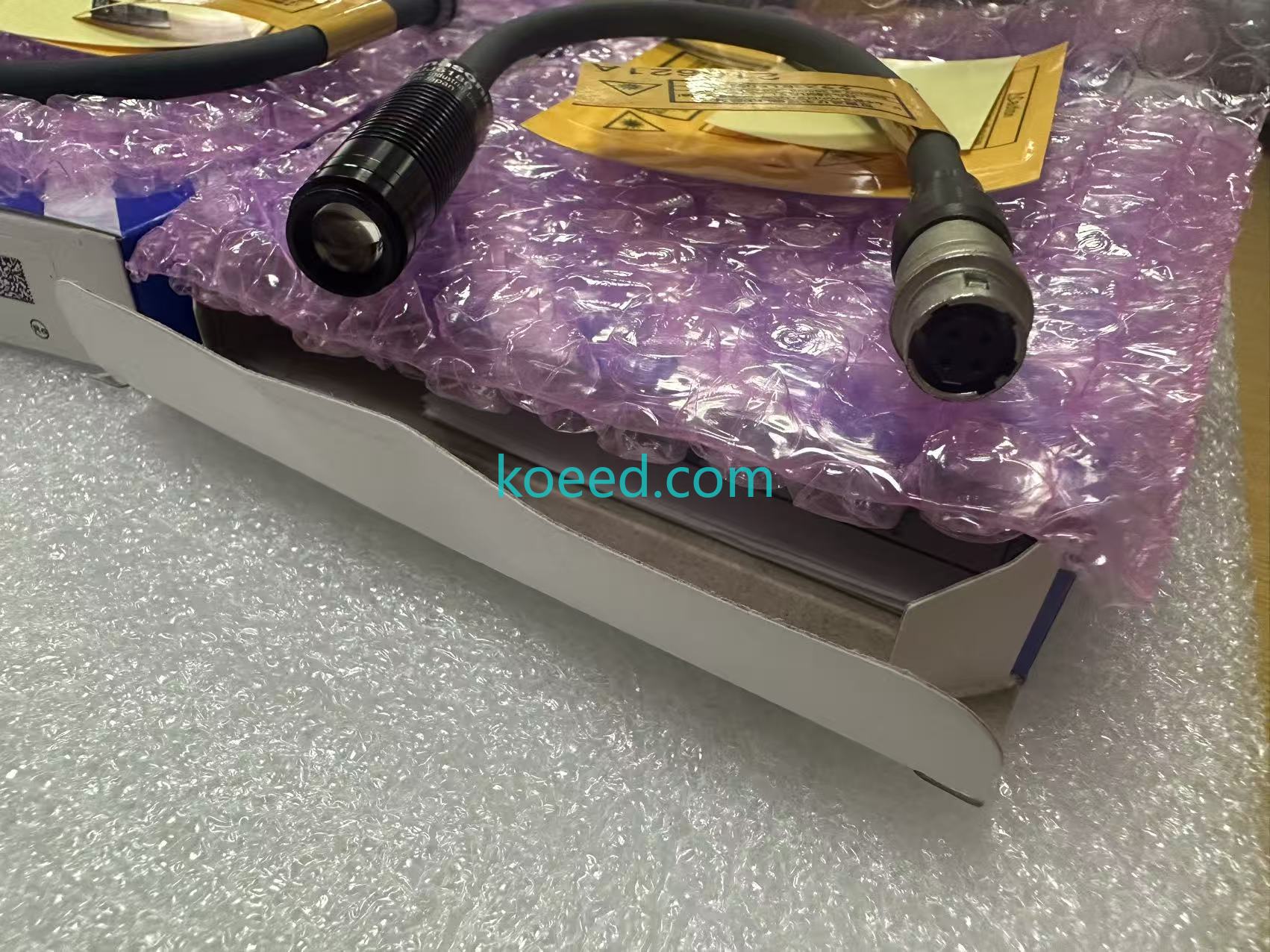 ANUJ6180 - Koeed Fashion View