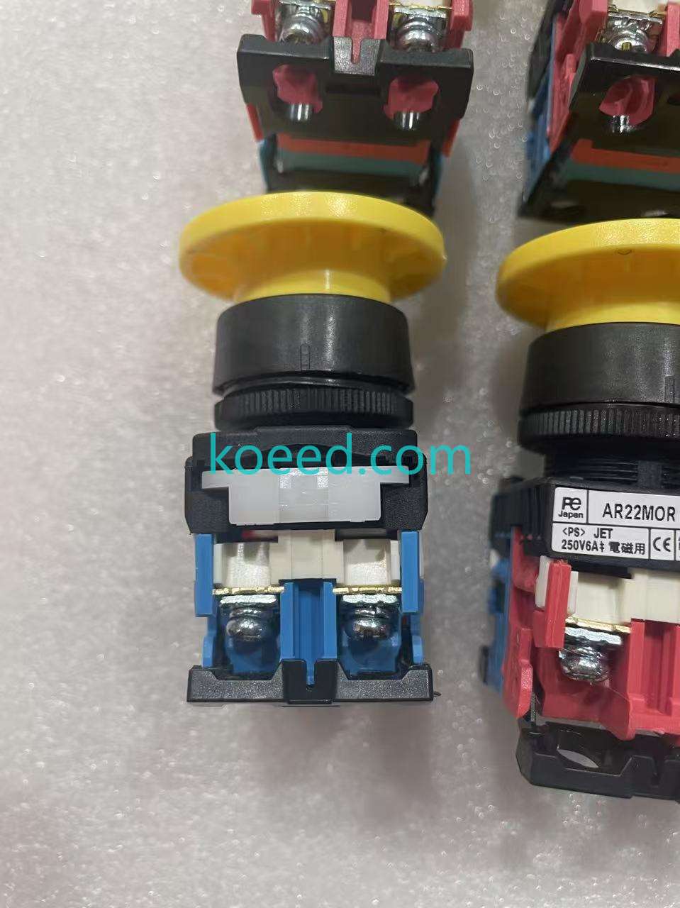 AR22M0R Installation View