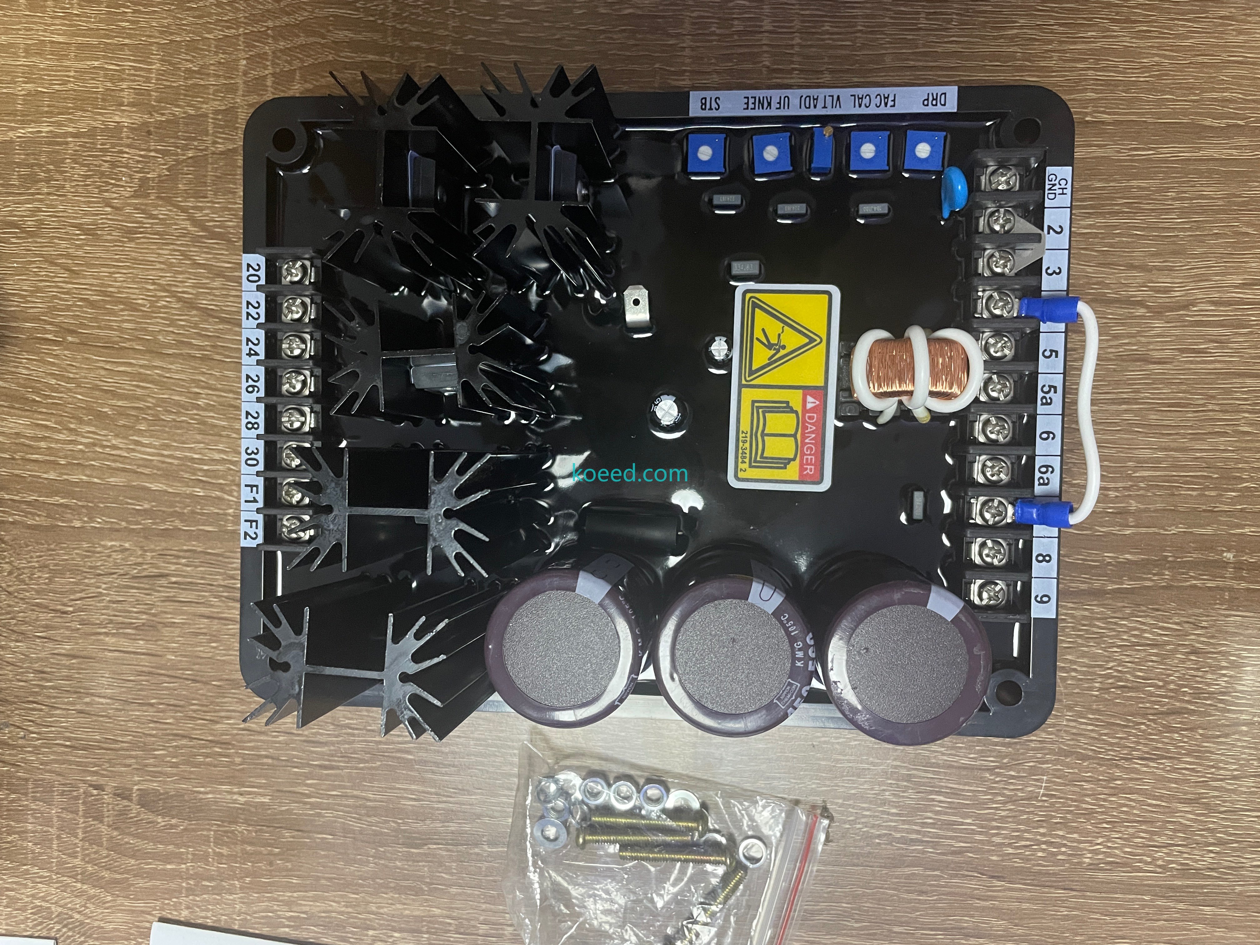 AVC125-10A1 Top View