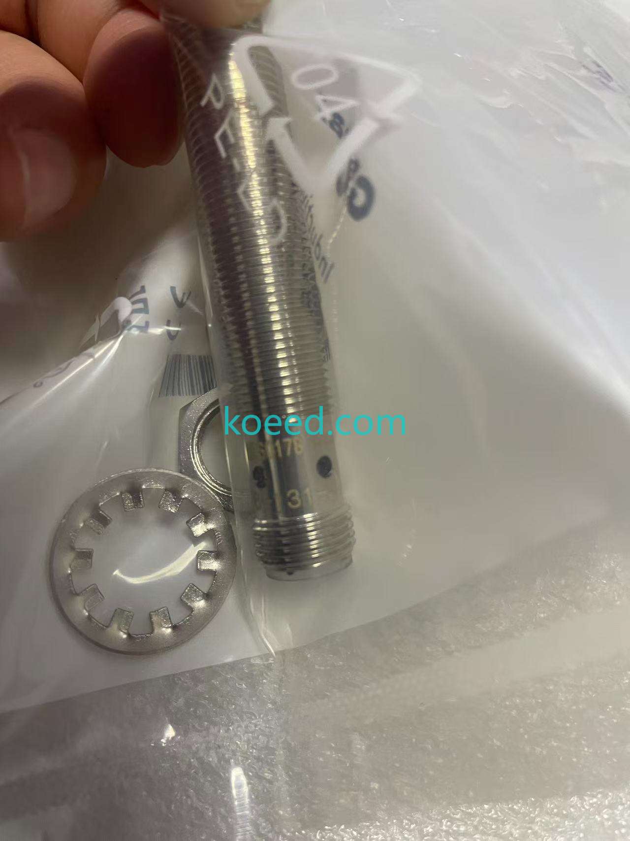 BES 516-131-S4-C Mounting