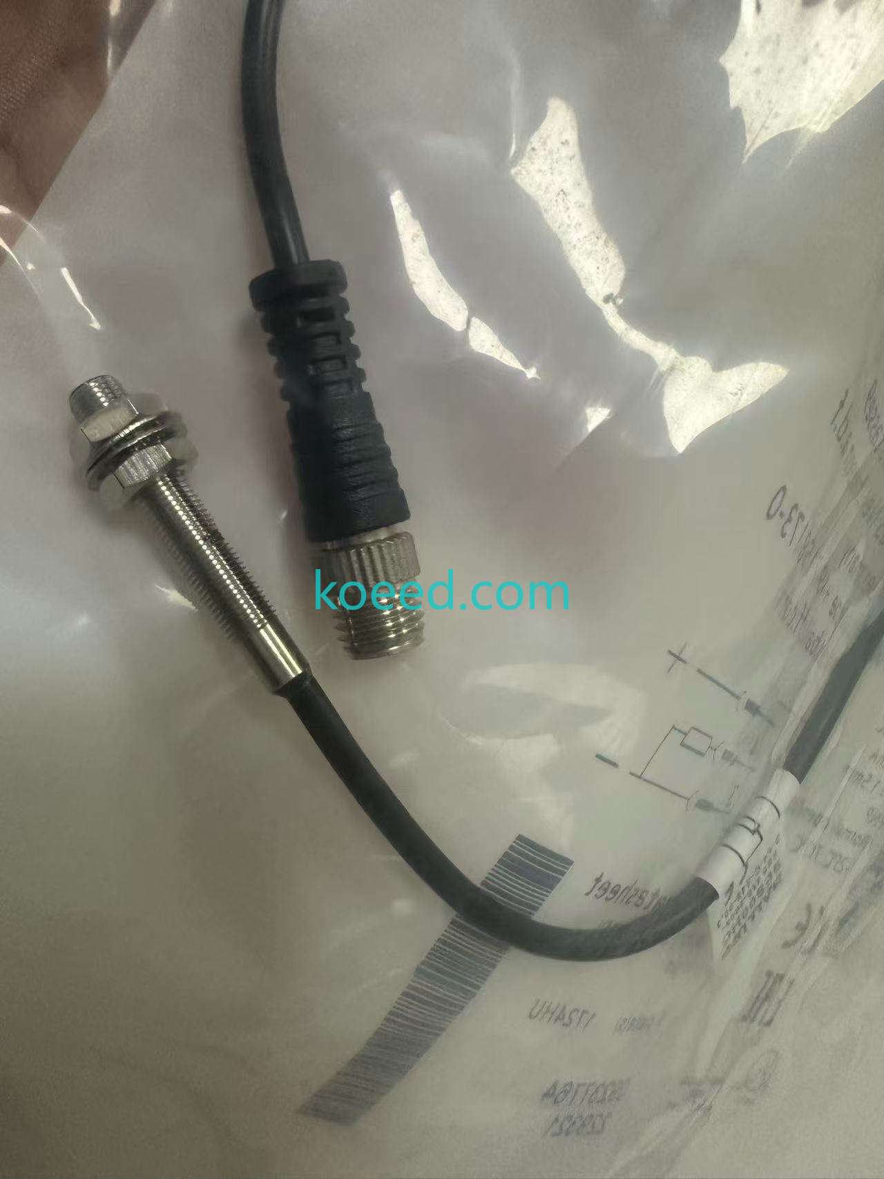 Balluff sensor installation view