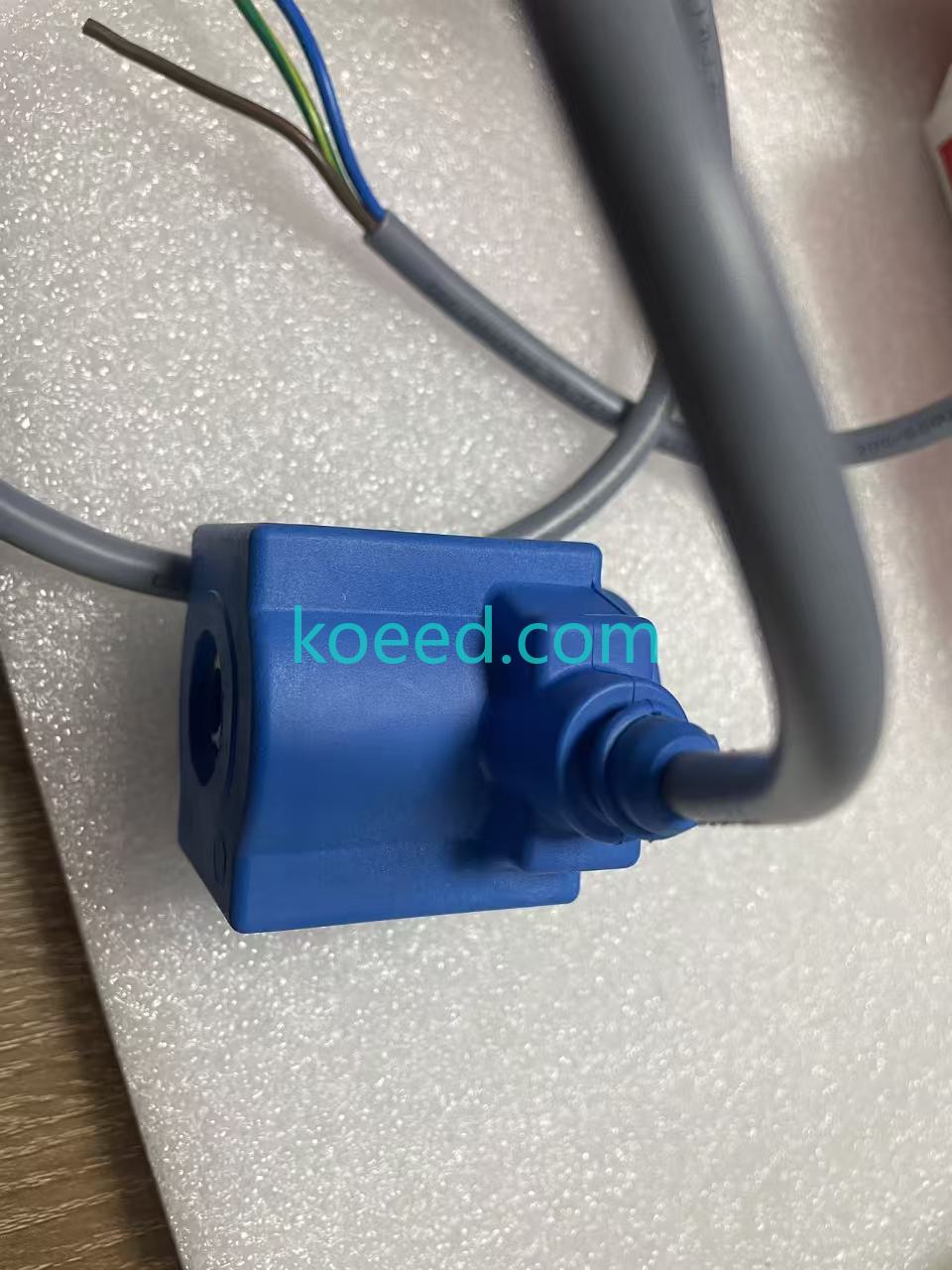 BF230CS - Koeed Fashion View