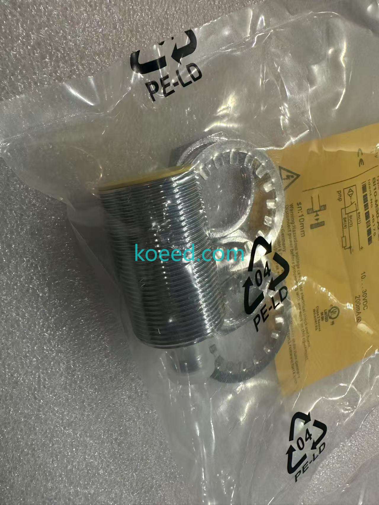 Turck BI10-M30-AP6X-H1141 Side View