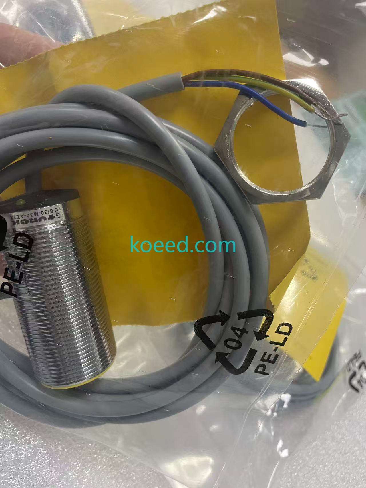 BI30-M30-AZ3X - Product View