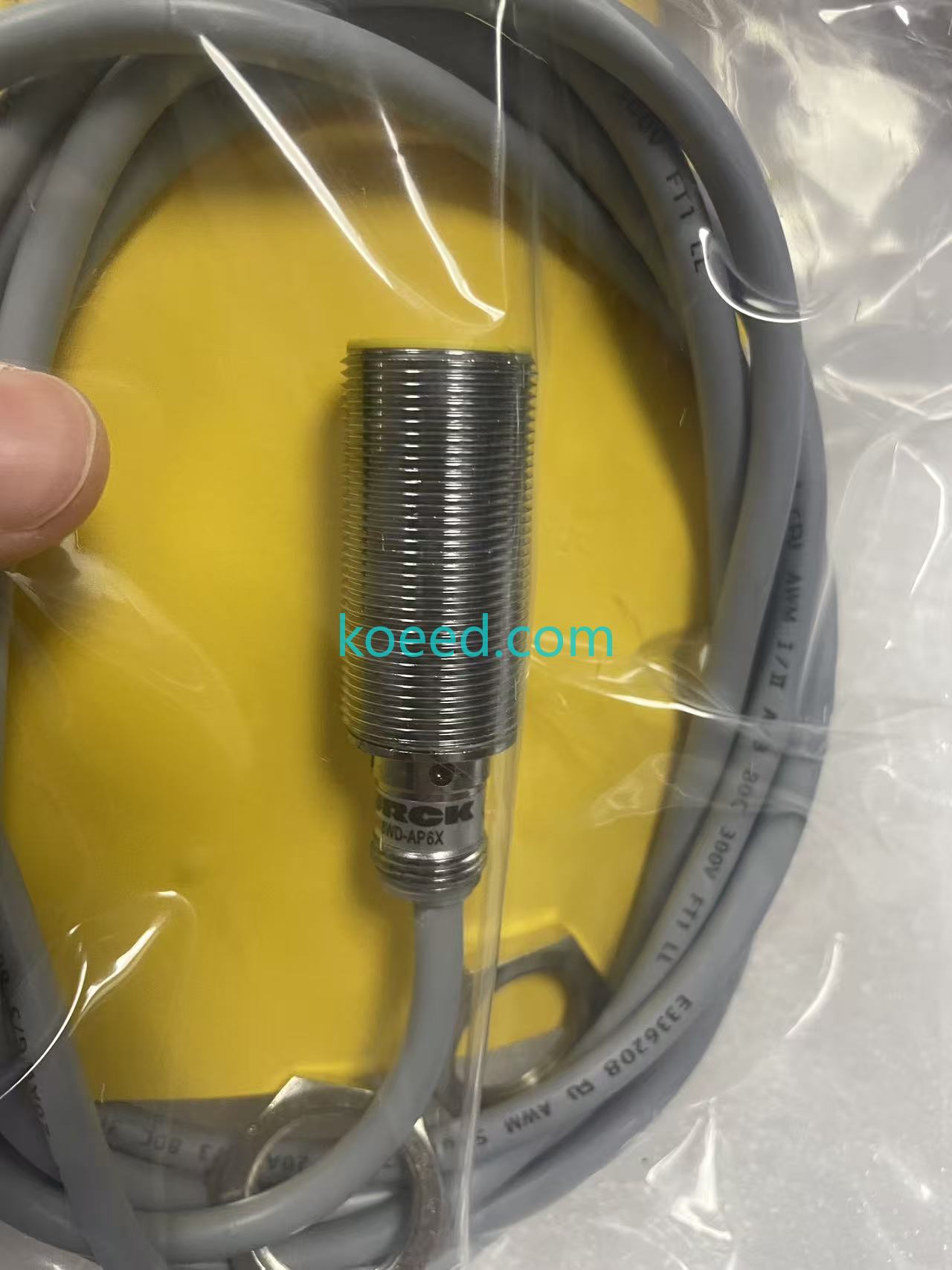 Turck BI8U-EM18WD-AP6X Technical Details